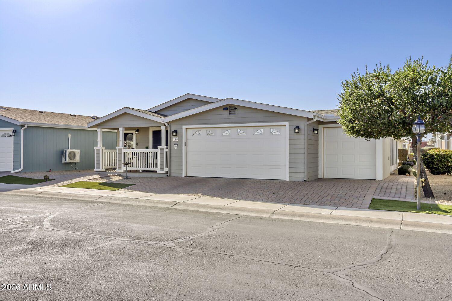 FAIRWAYS - Residential