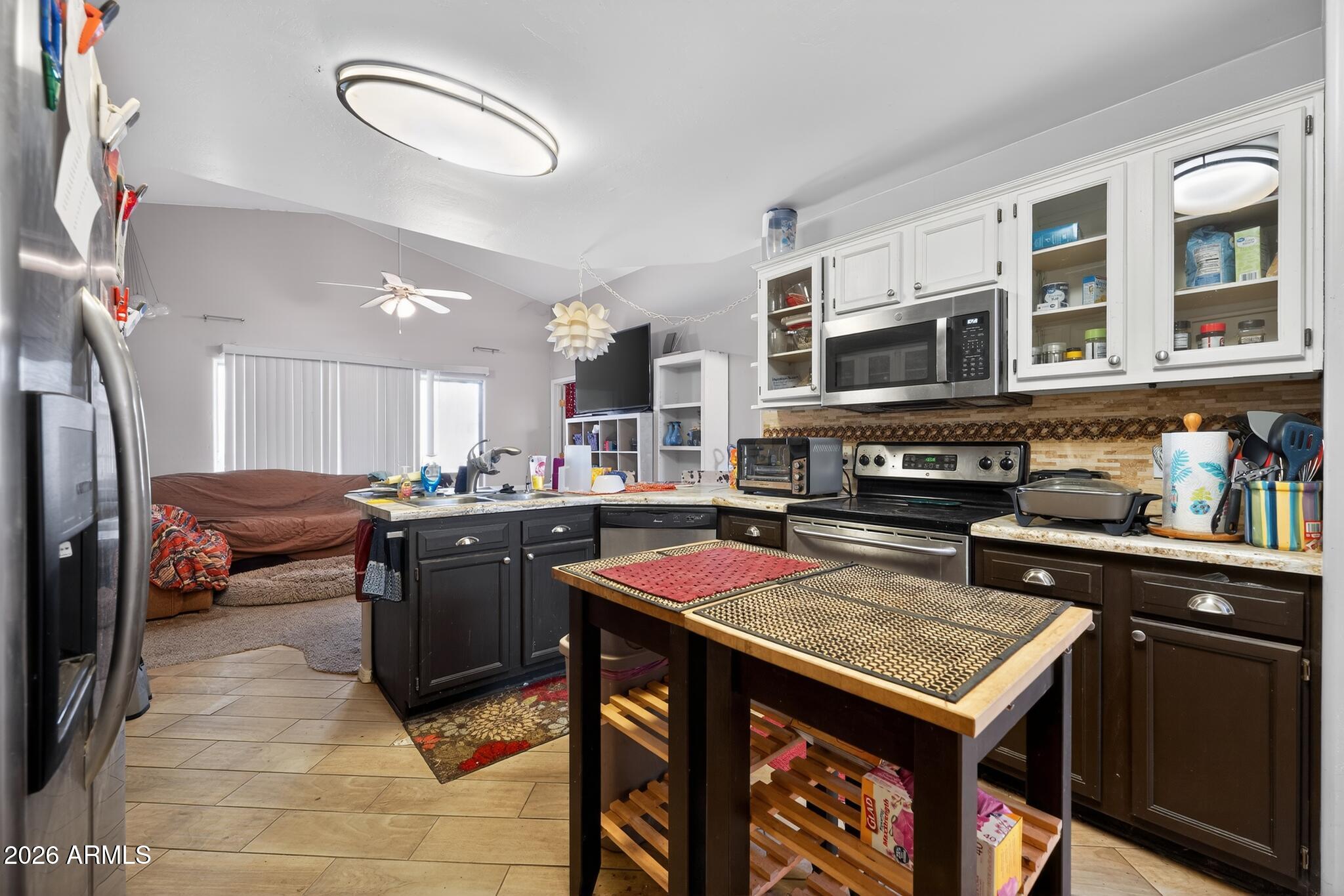ARIZONA CITY UNIT ONE - Residential