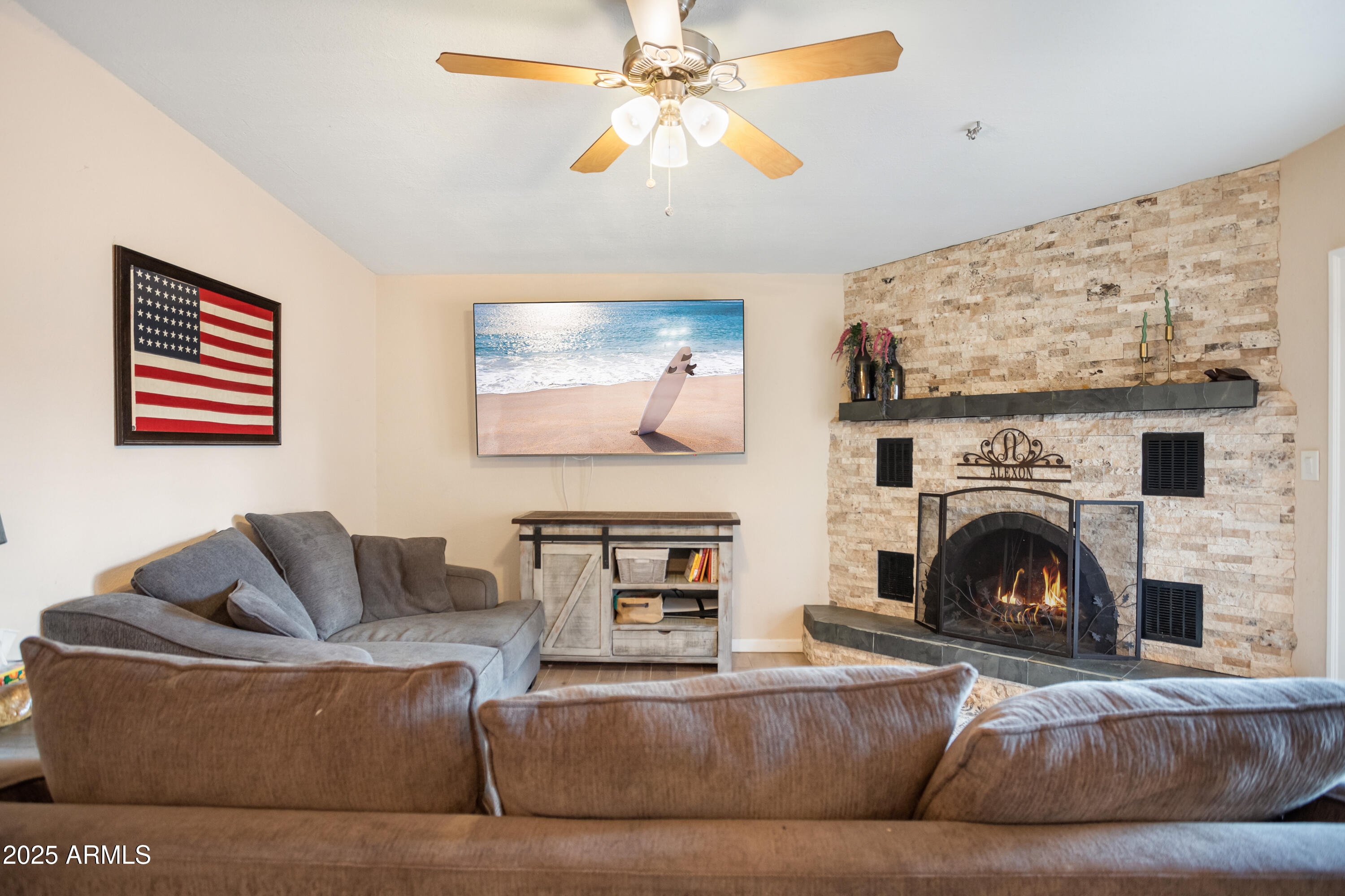 TOWN & COUNTRY ESTATES 12 - Residential