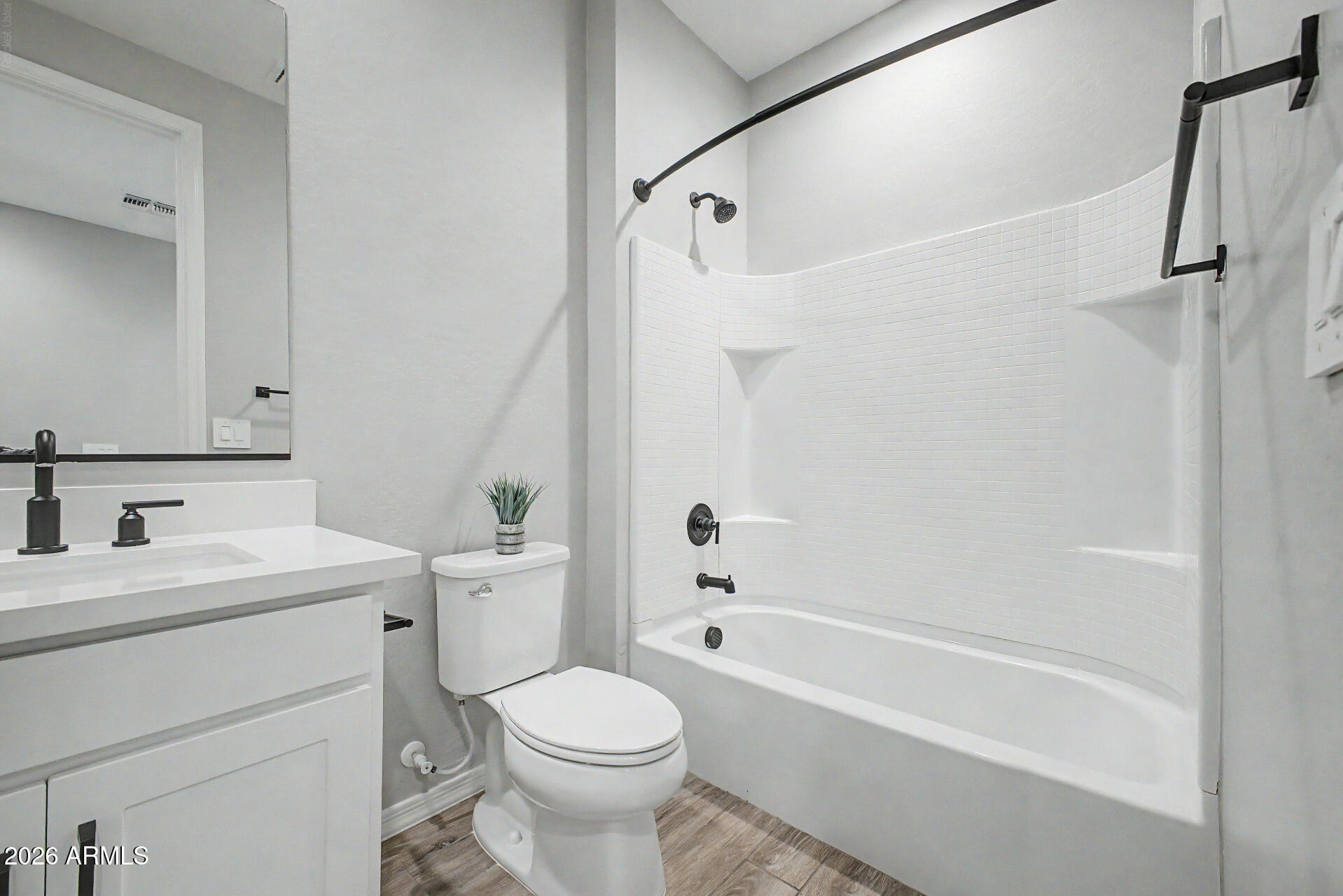 DESTINATION AT GATEWAY EAST PHASE 1 - Residential