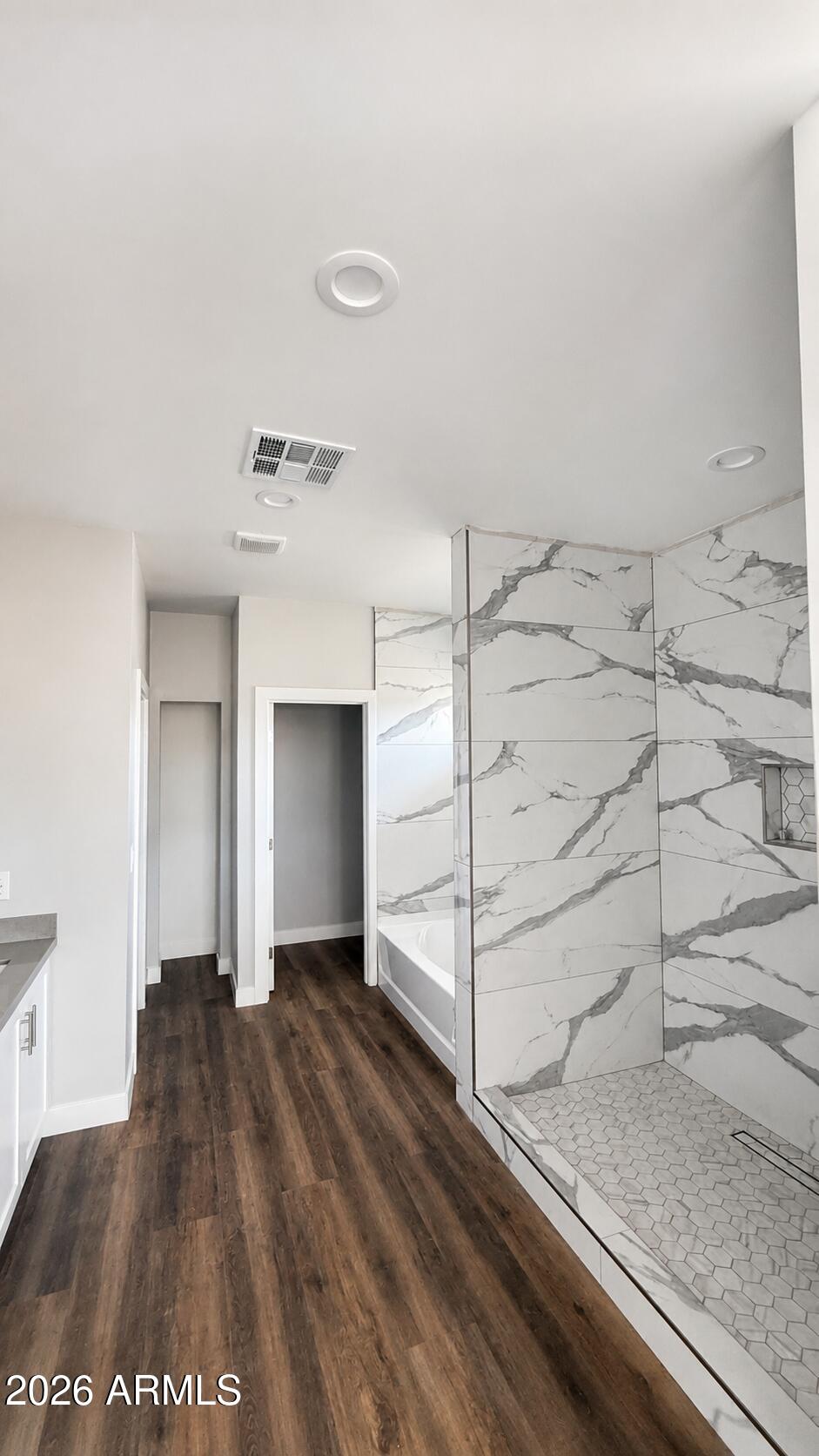 PHOENIX VALLEY WEST 2 - Residential