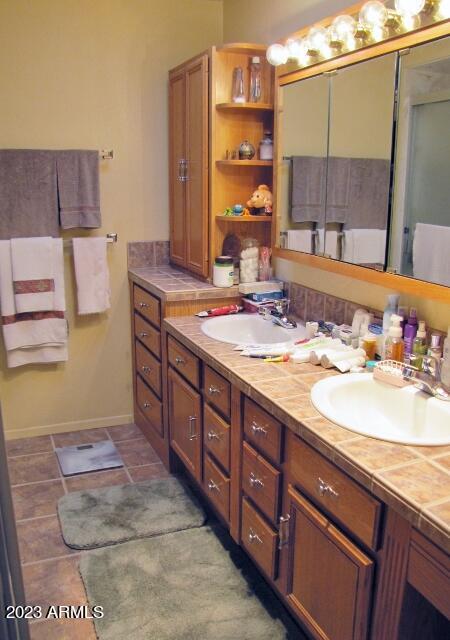 VILLAGE MEADOWS RANCH ESTATES - Residential