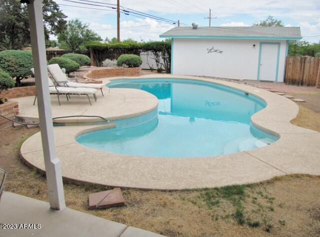 VILLAGE MEADOWS RANCH ESTATES - Residential