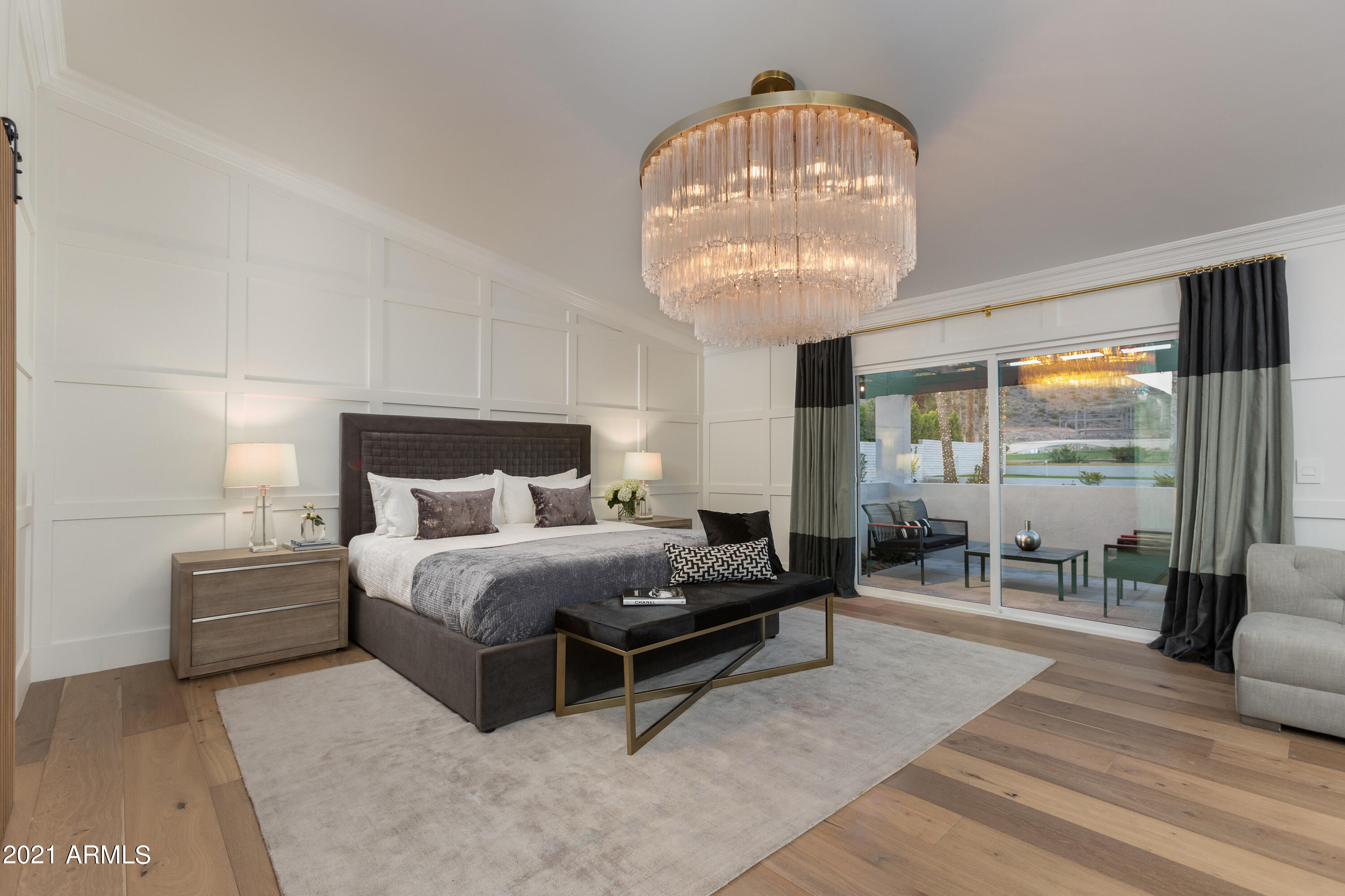 CAMELBACK EAST - Residential