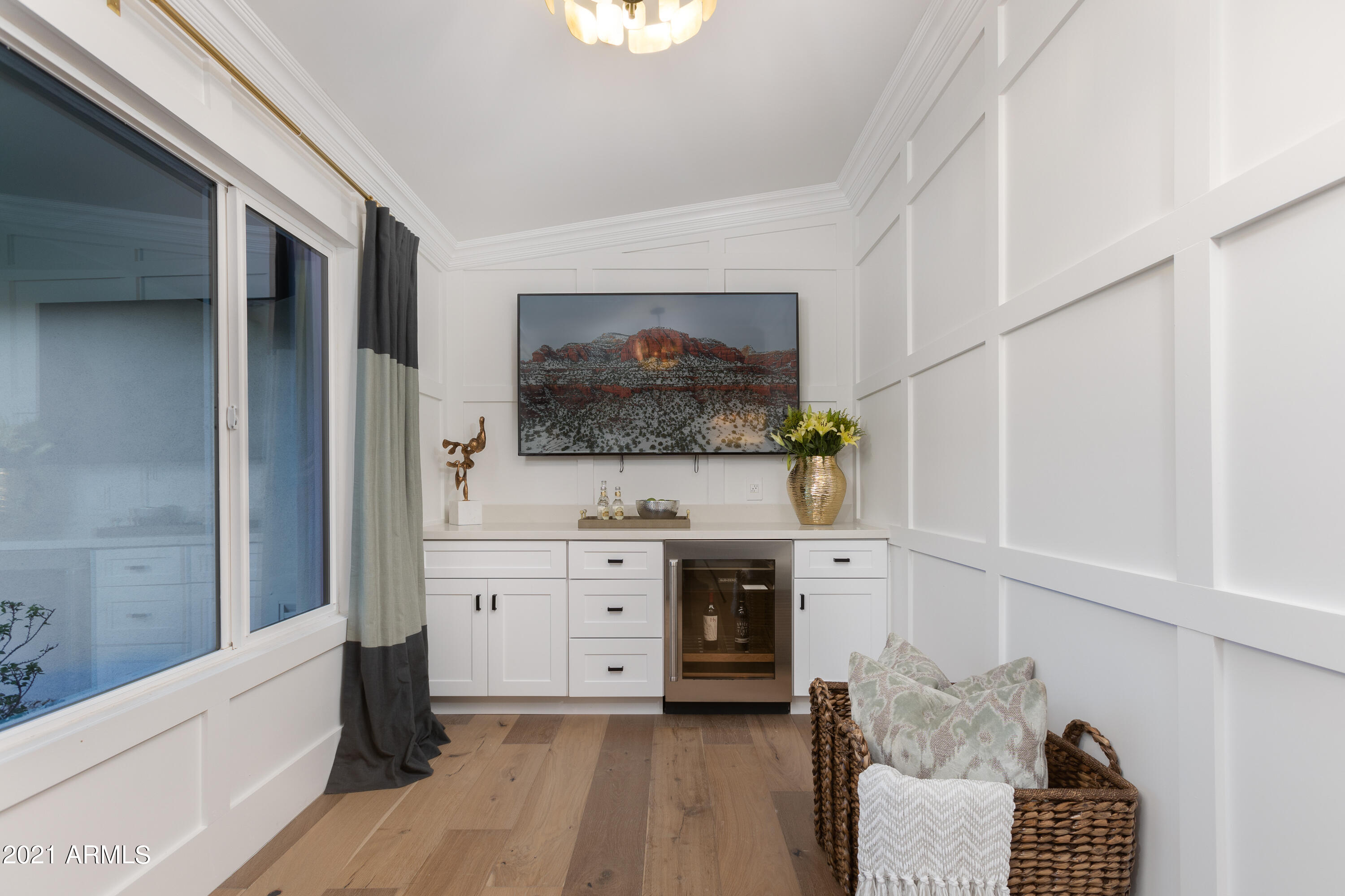 CAMELBACK EAST - Residential