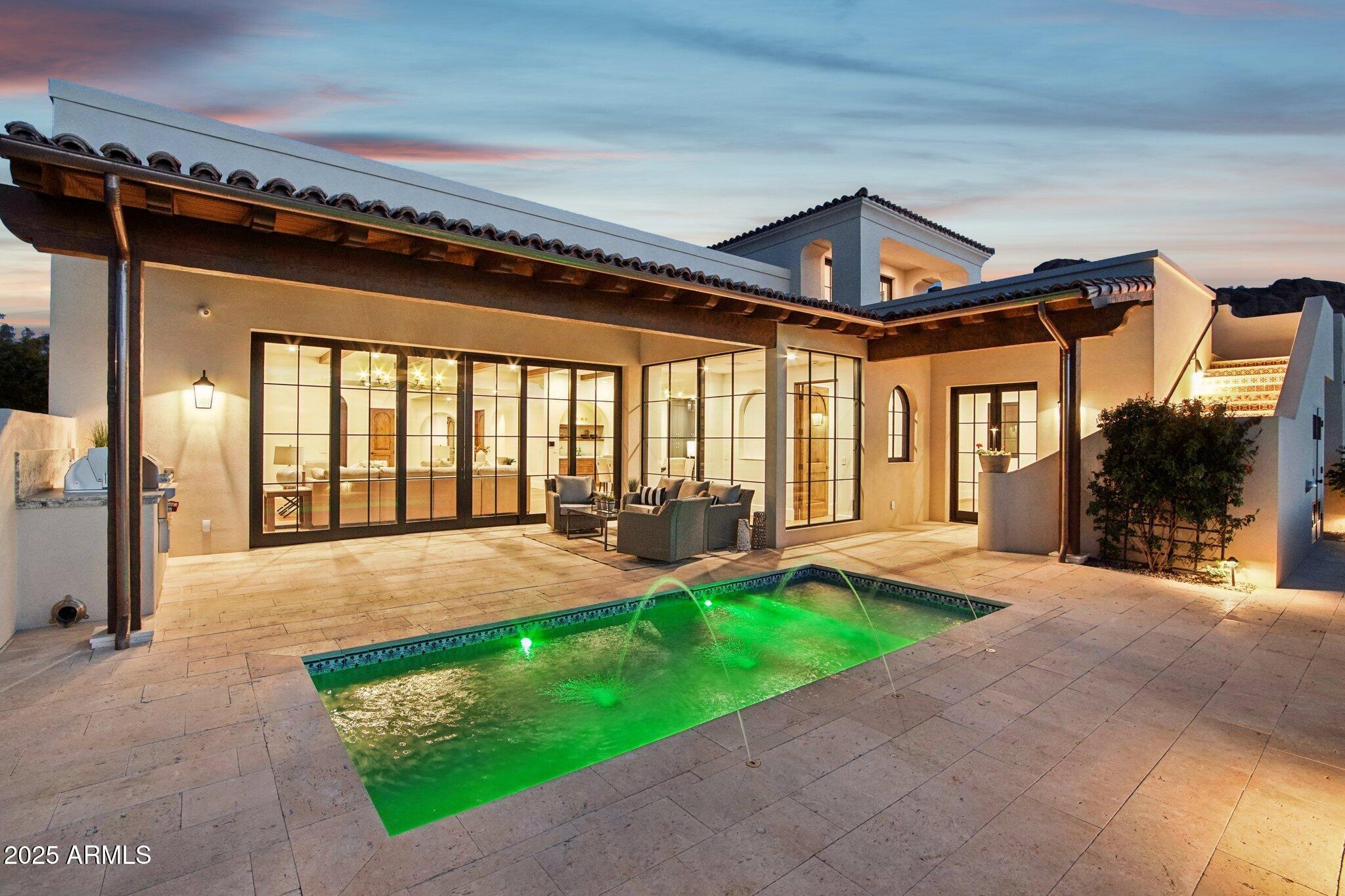 ECHO CANYON - Residential