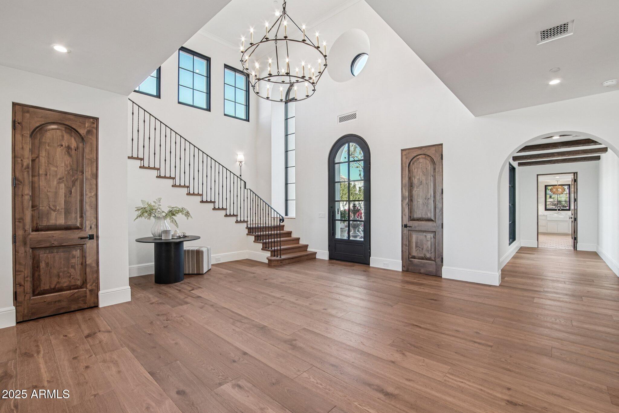 ECHO CANYON - Residential