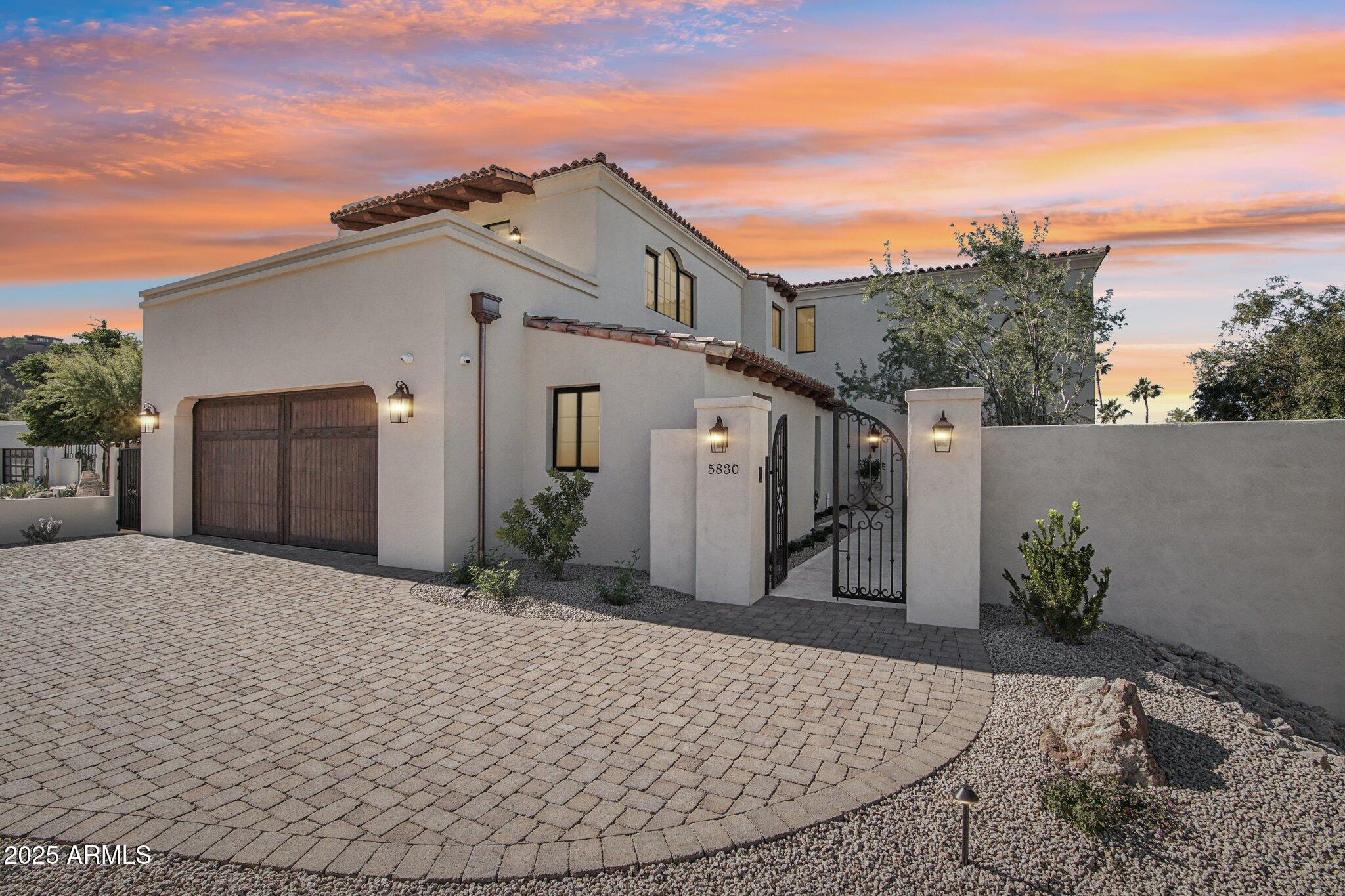 ECHO CANYON - Residential