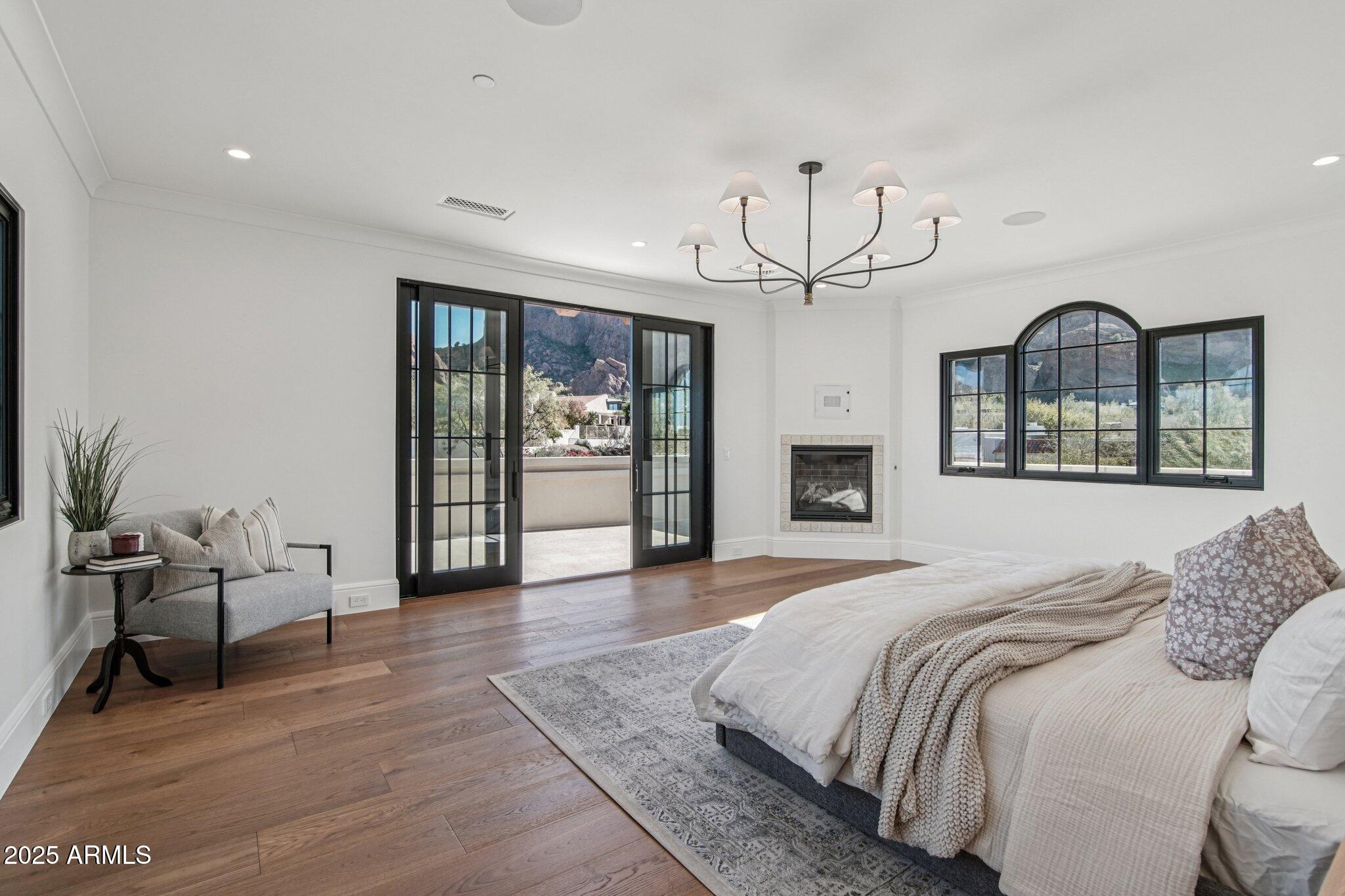 ECHO CANYON - Residential