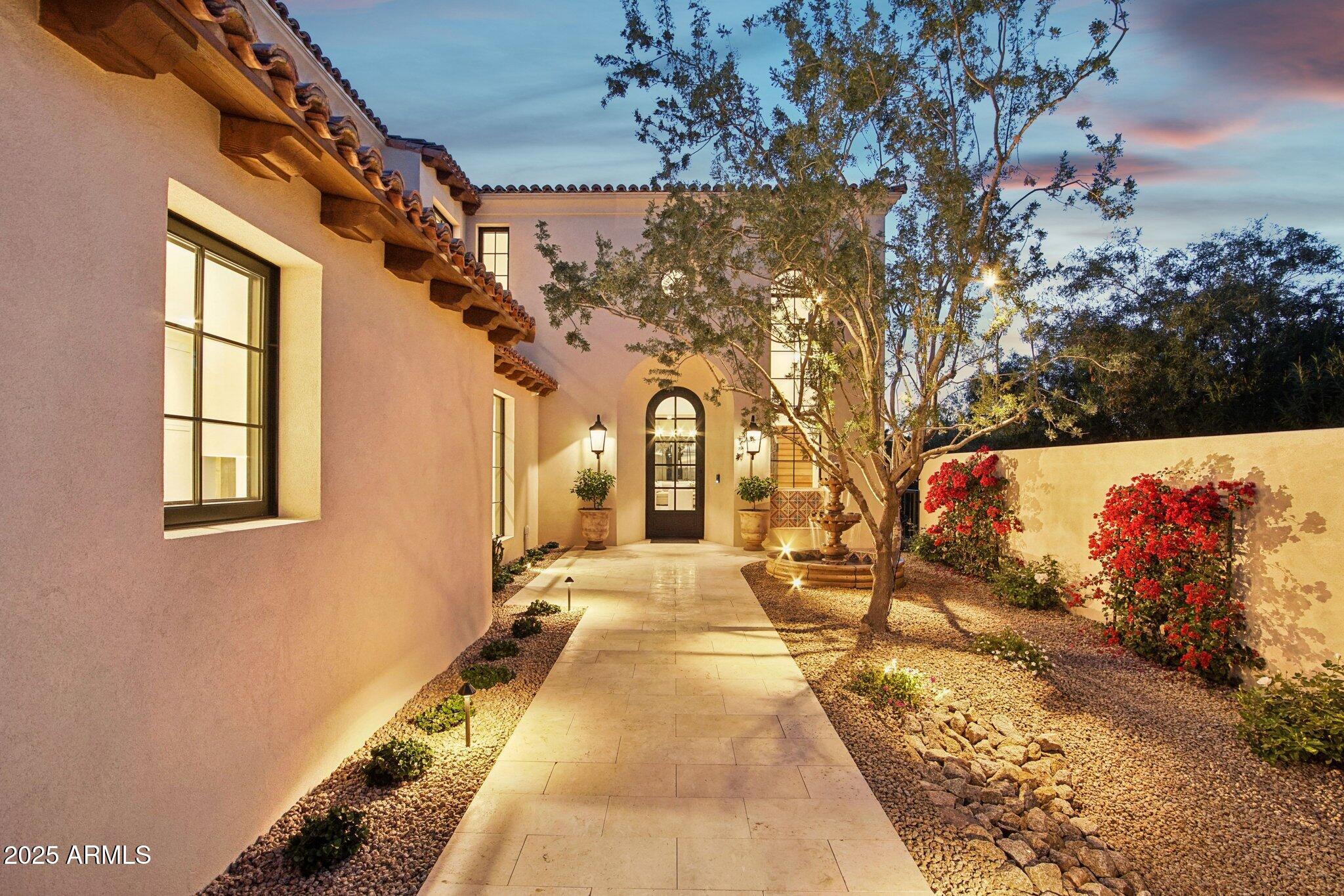 ECHO CANYON - Residential