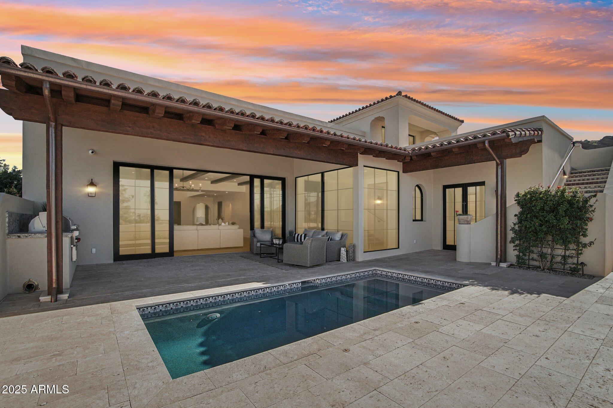 ECHO CANYON - Residential