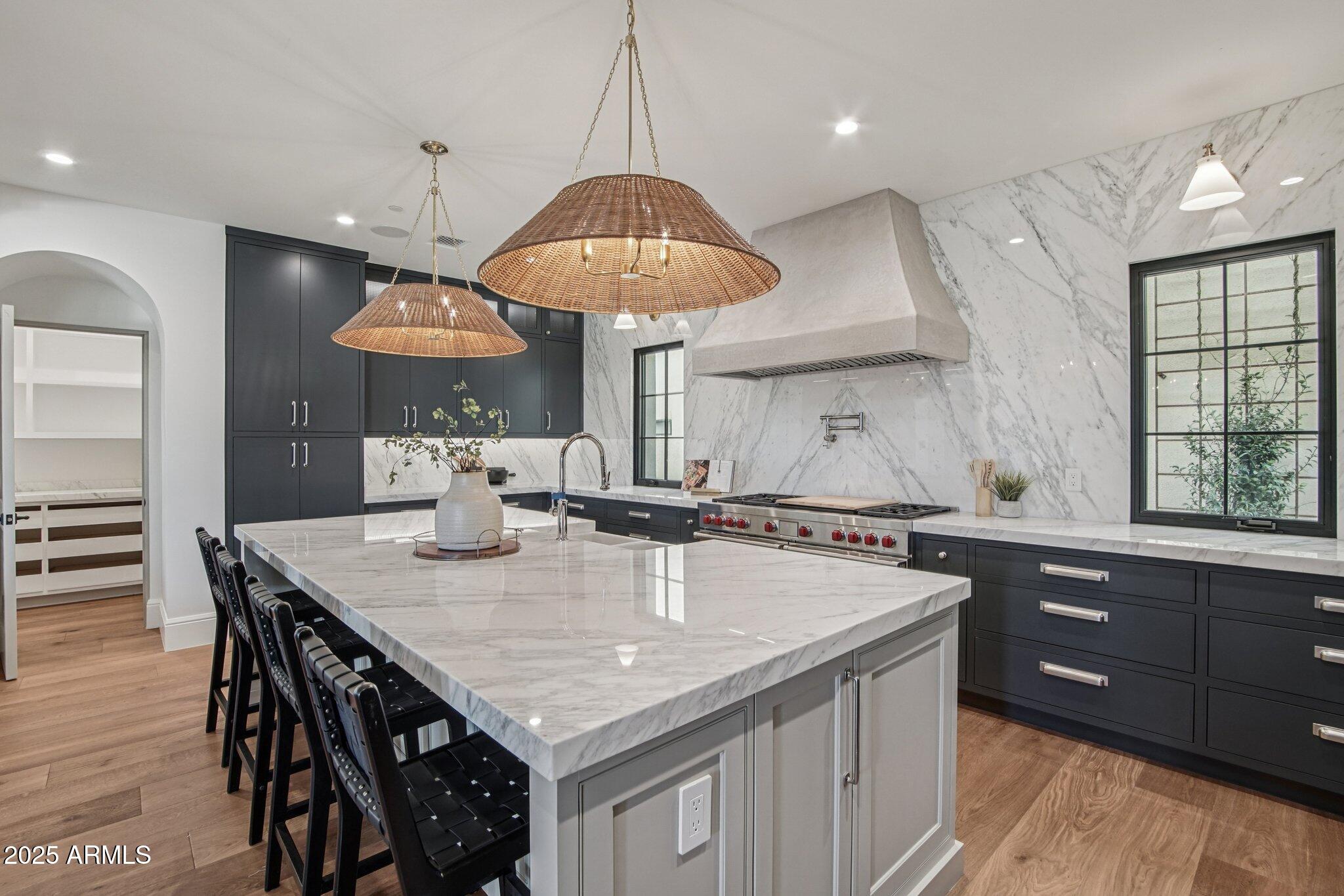 ECHO CANYON - Residential