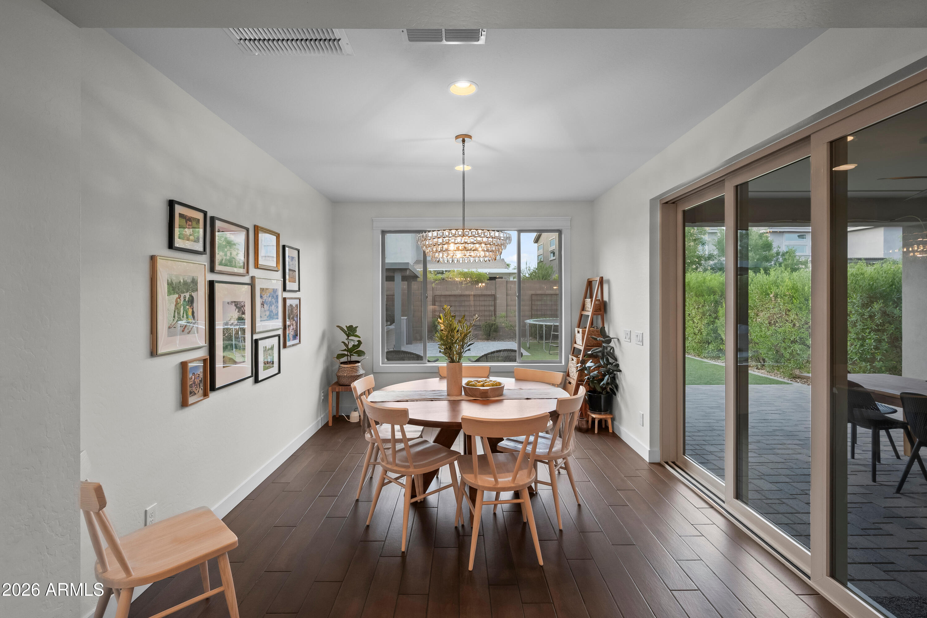 SKY CROSSING - Residential