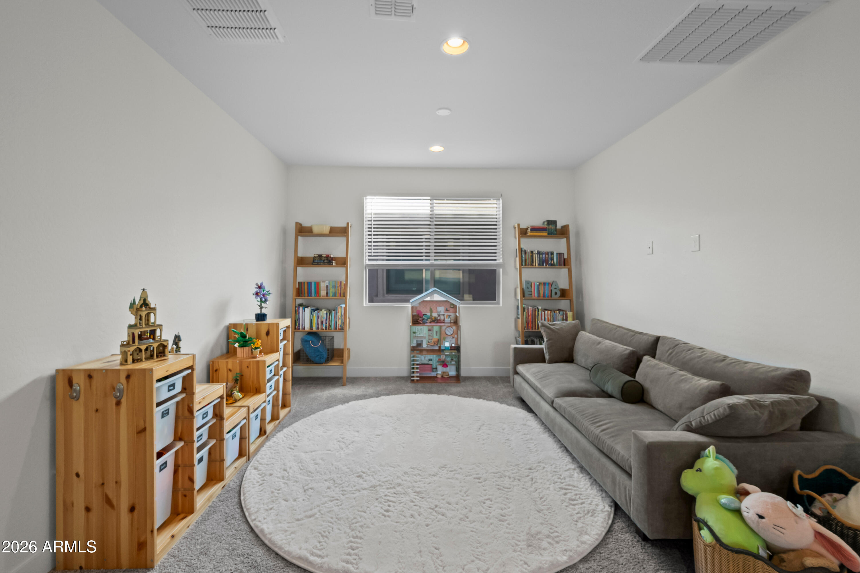 SKY CROSSING - Residential