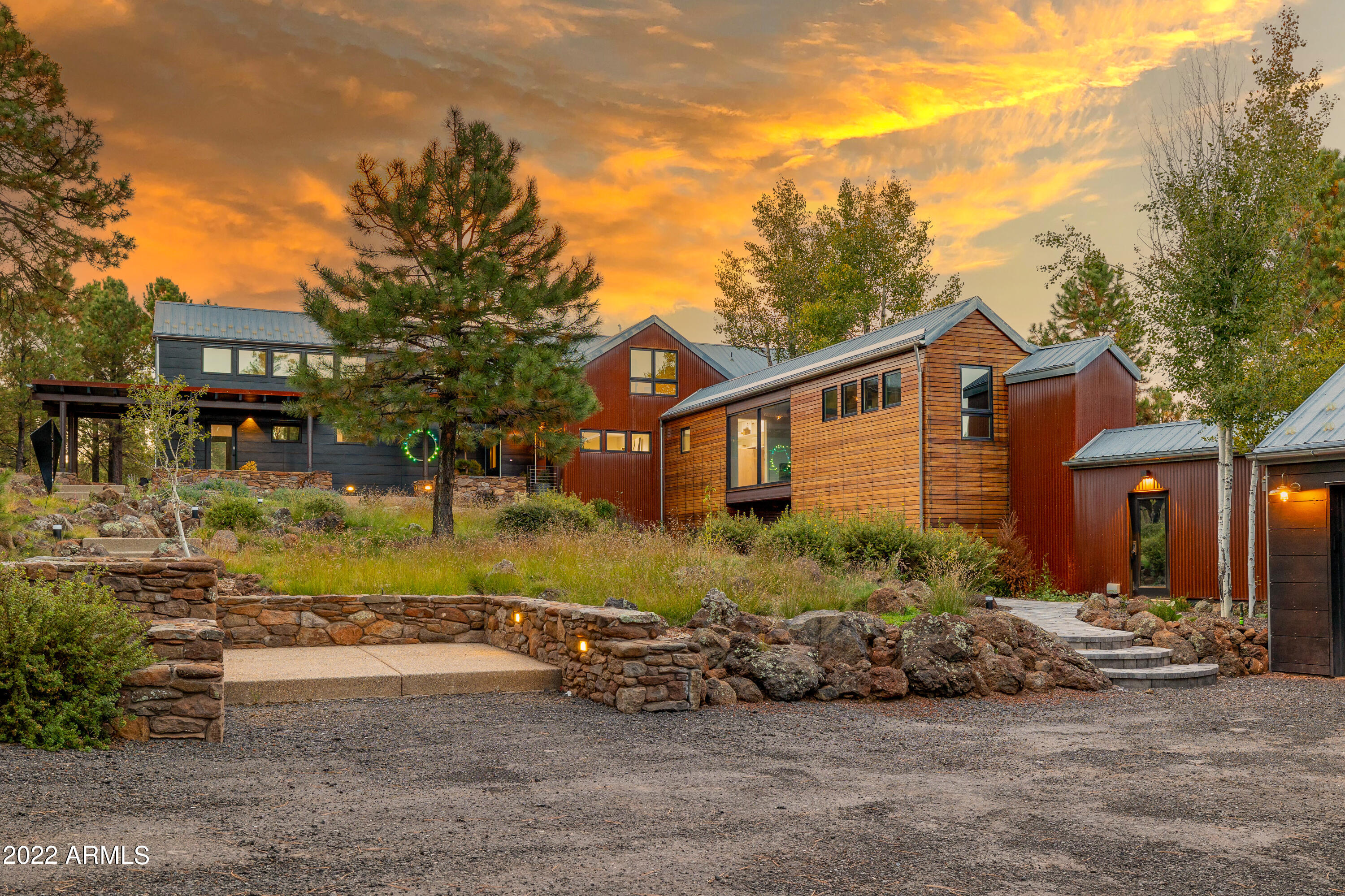 Metes & Bounds - Residential