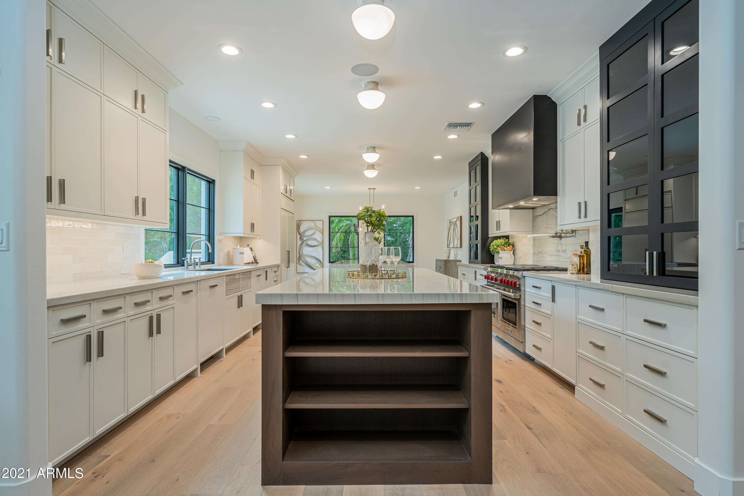 LAFAYETTE VILLA 5 - Residential