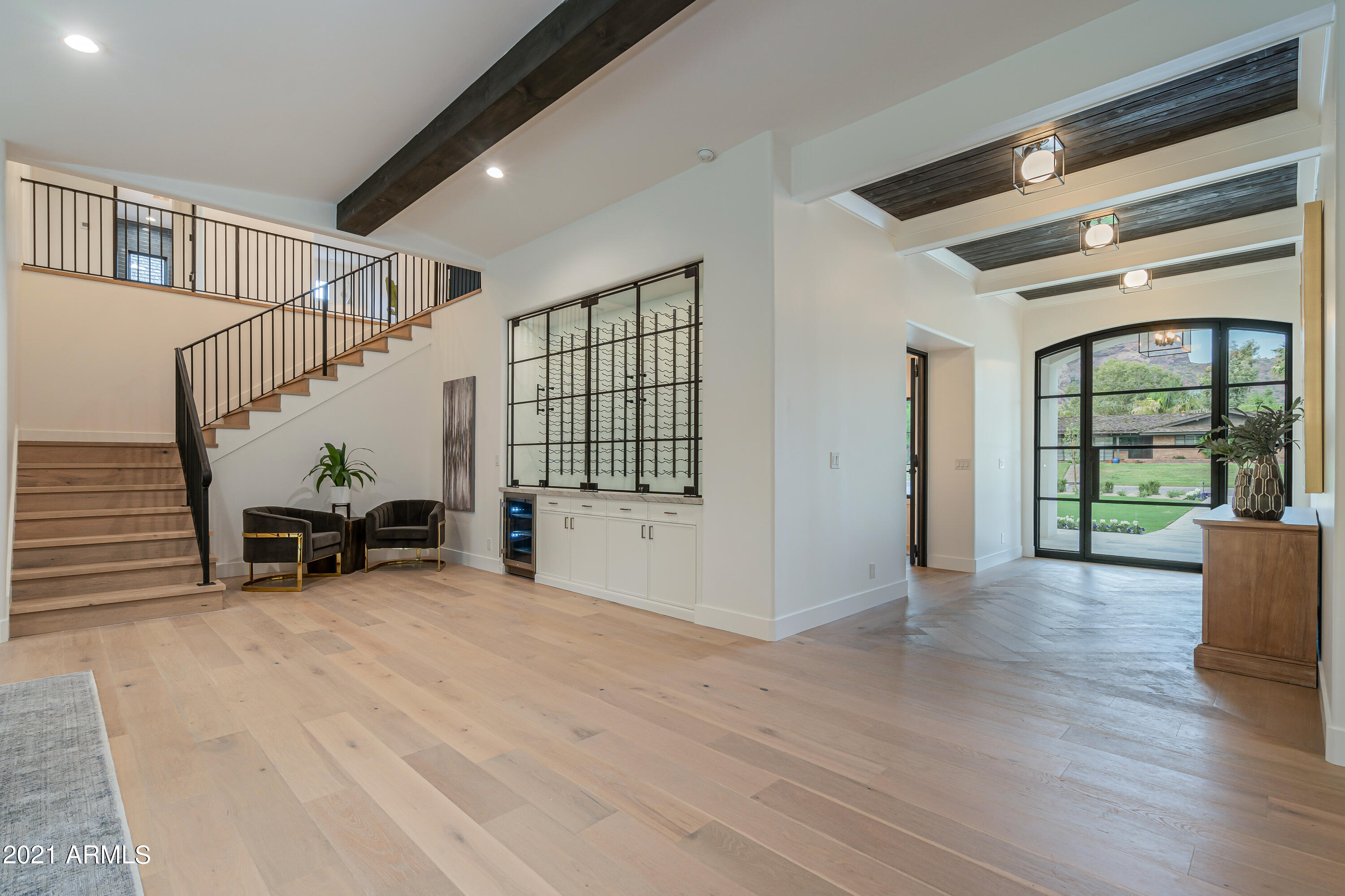 LAFAYETTE VILLA 5 - Residential