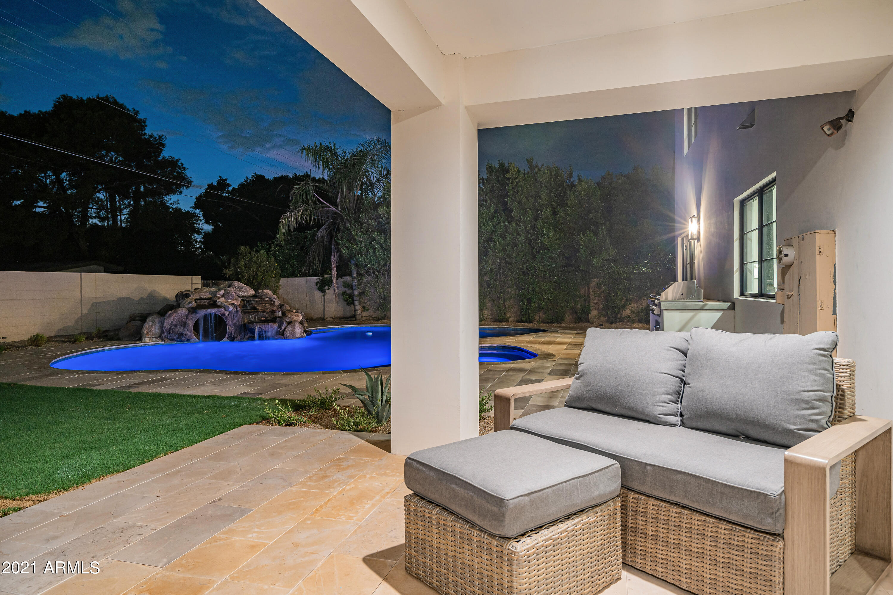 LAFAYETTE VILLA 5 - Residential