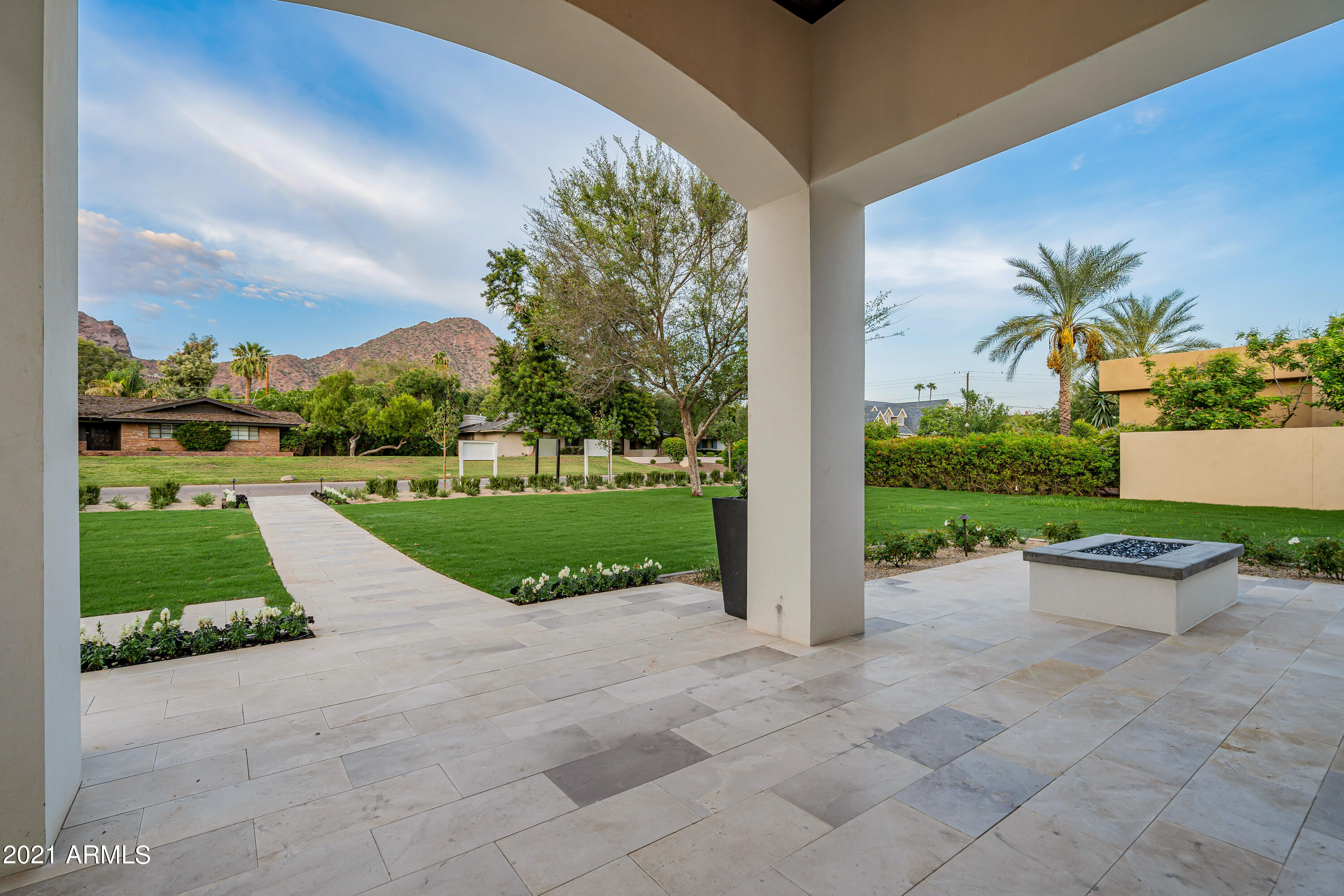 LAFAYETTE VILLA 5 - Residential