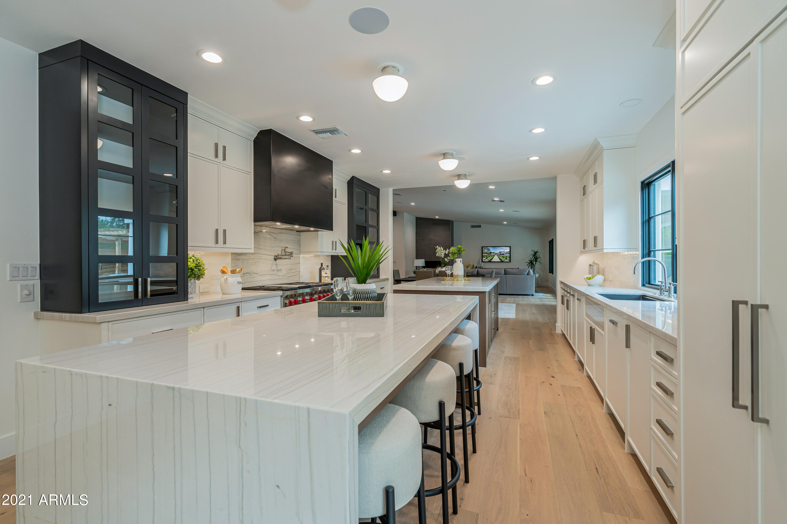 LAFAYETTE VILLA 5 - Residential