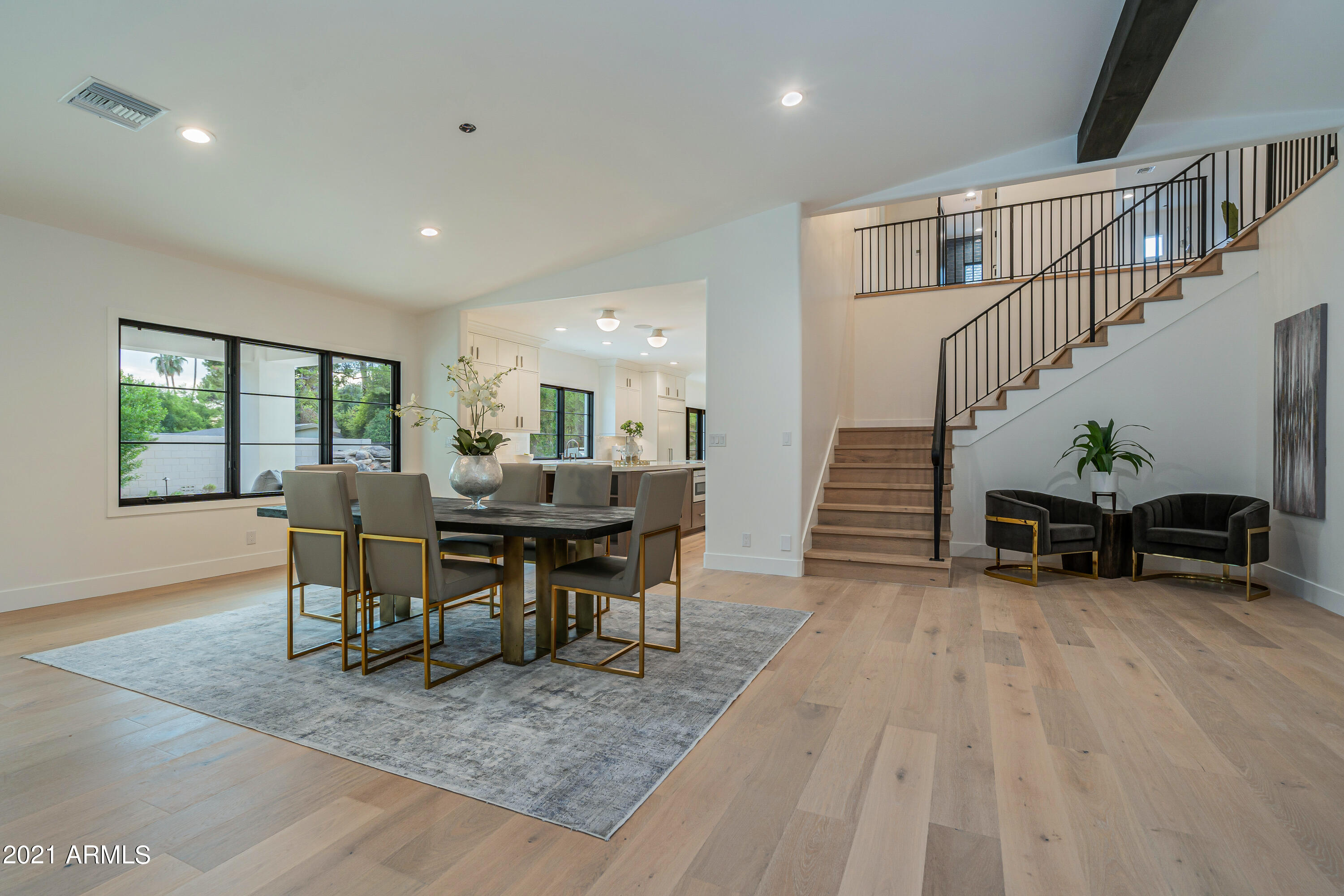 LAFAYETTE VILLA 5 - Residential