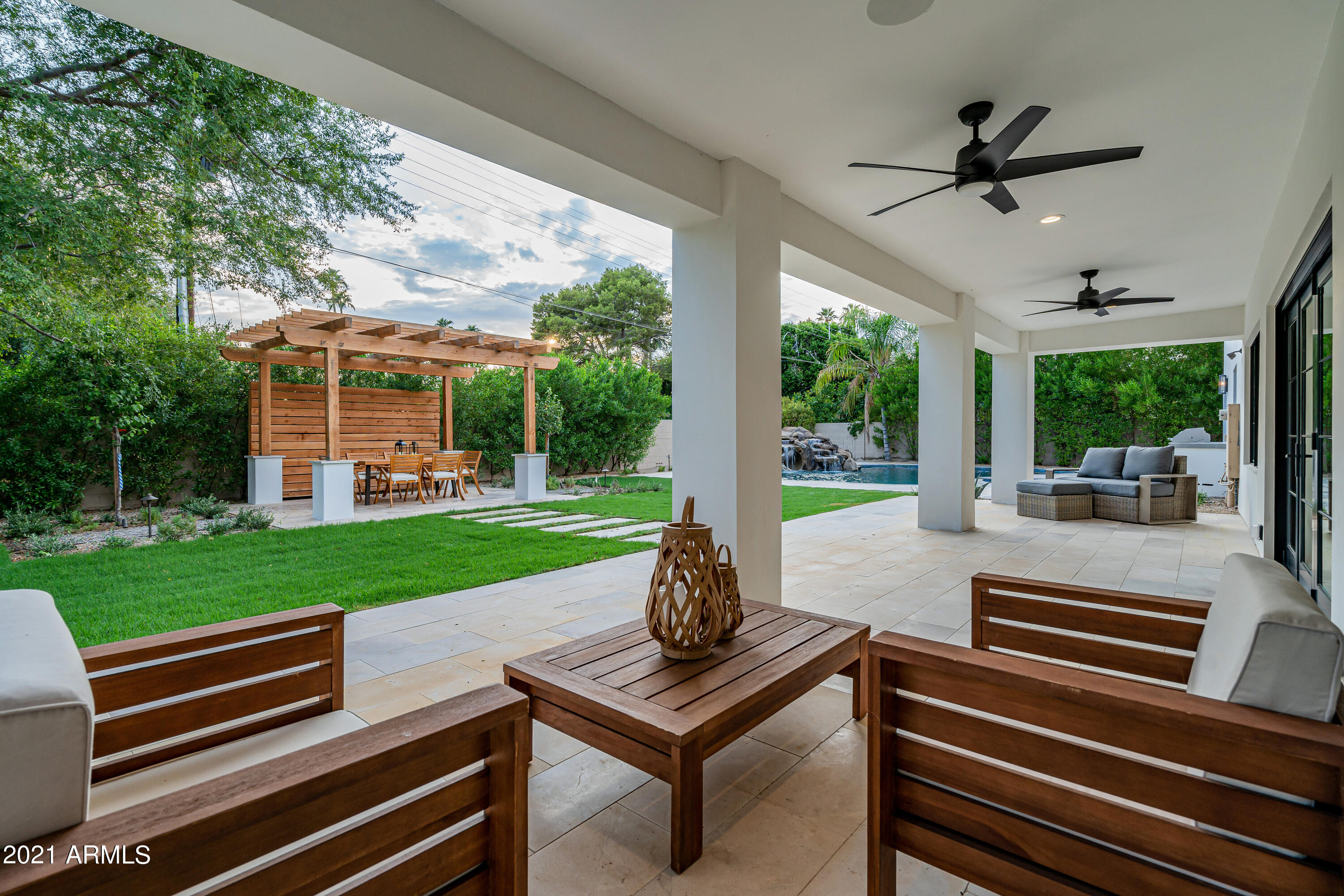 LAFAYETTE VILLA 5 - Residential