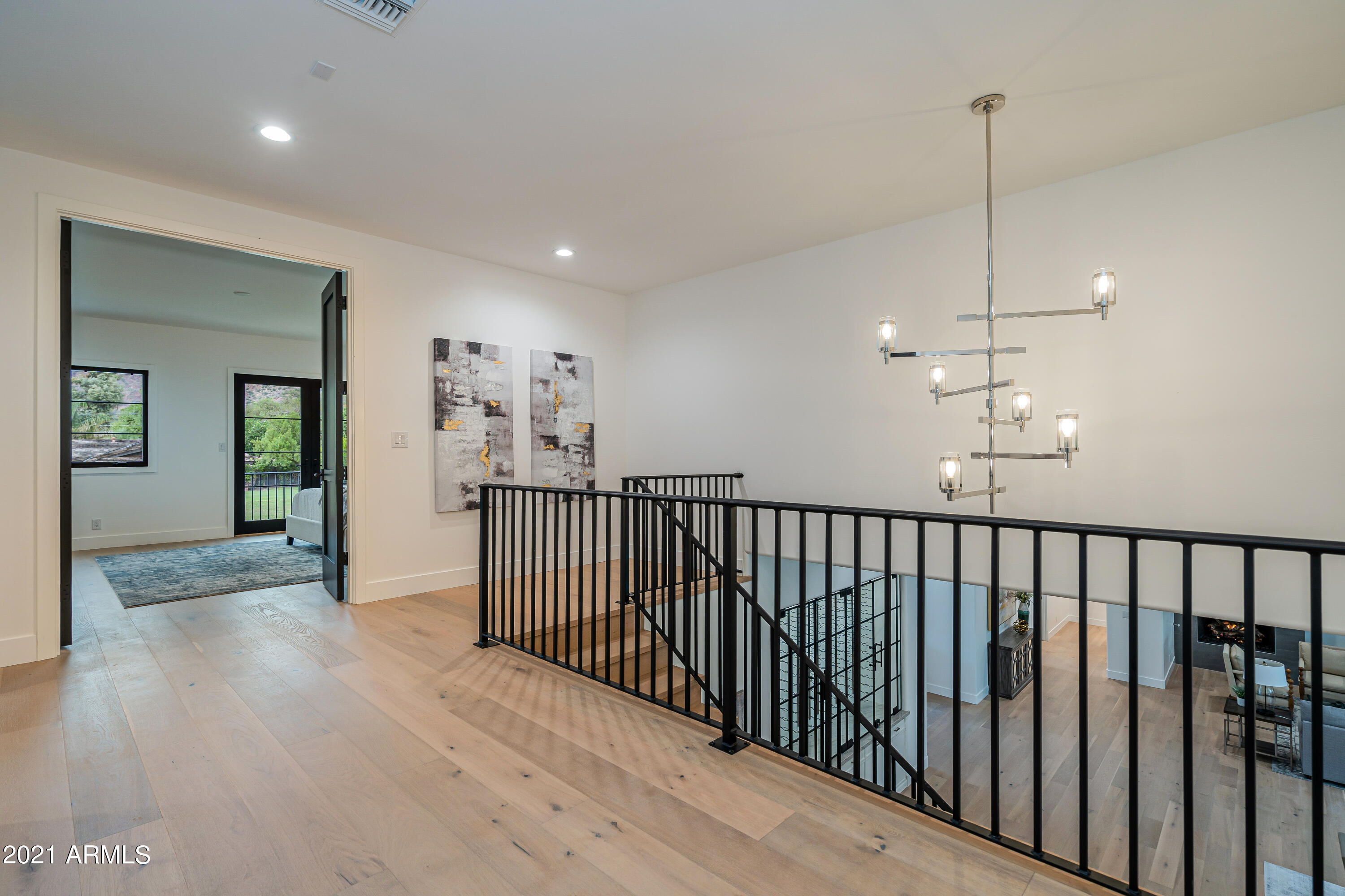 LAFAYETTE VILLA 5 - Residential