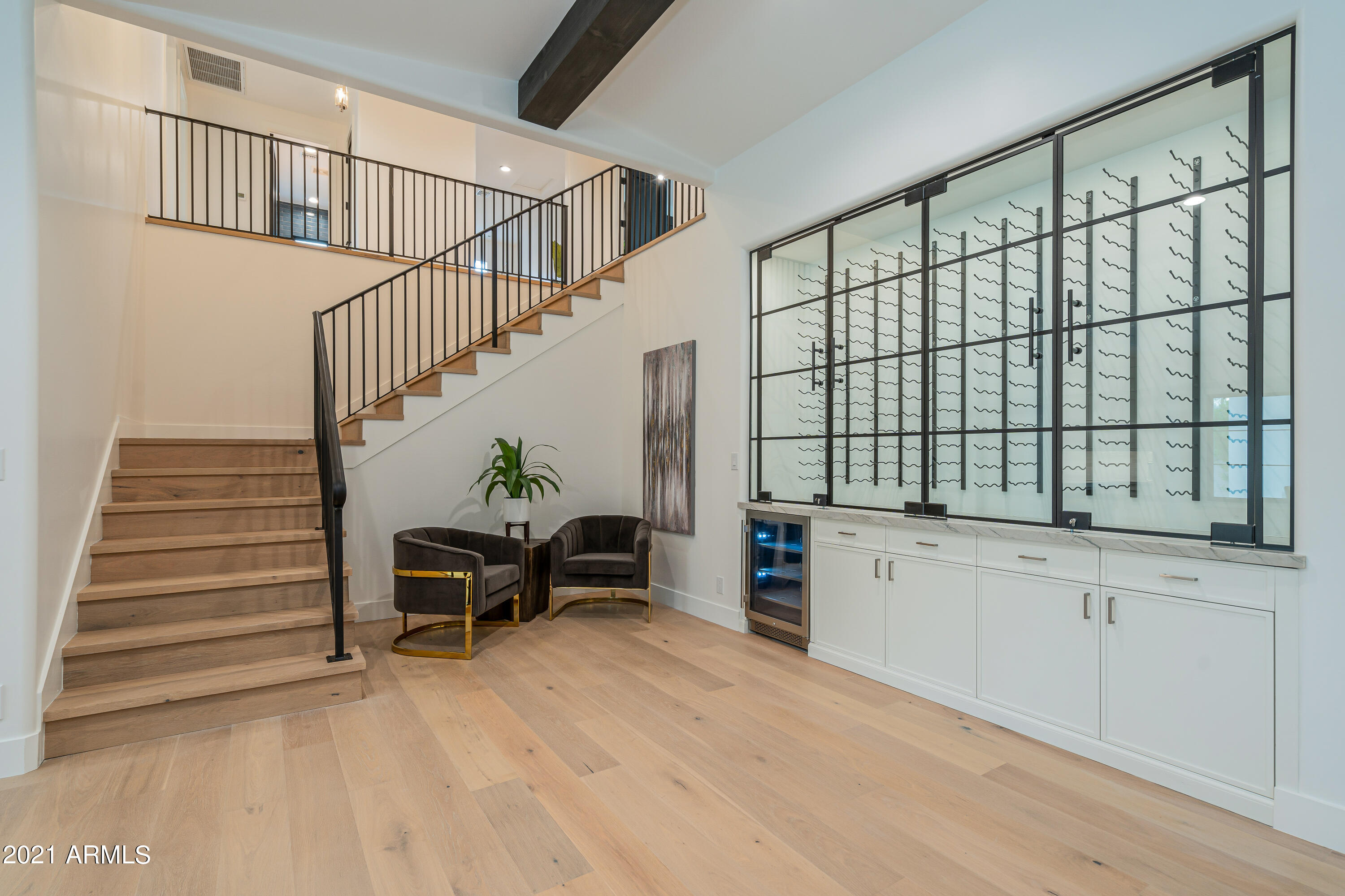 LAFAYETTE VILLA 5 - Residential