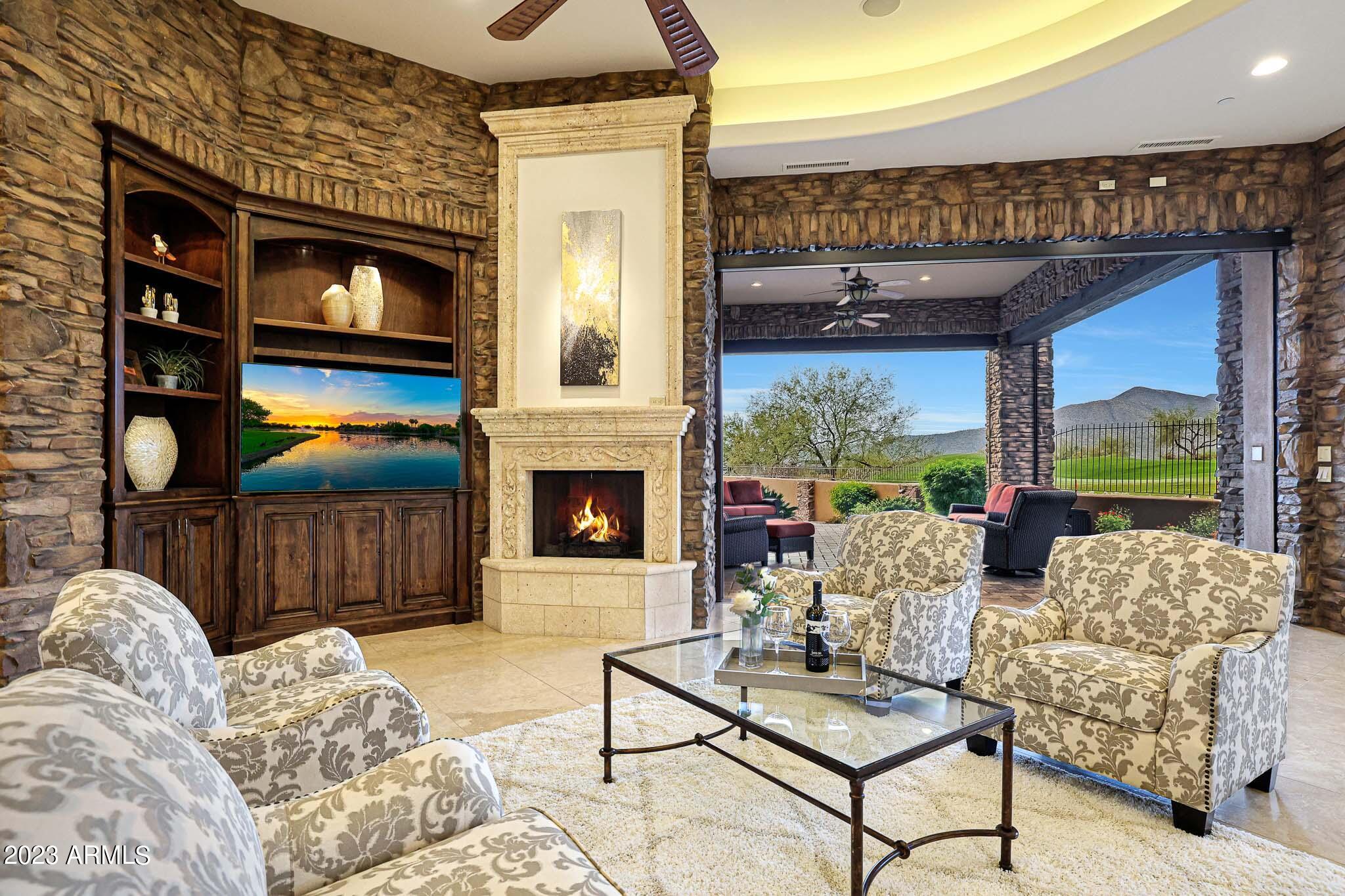 DESERT MOUNTAIN - Residential