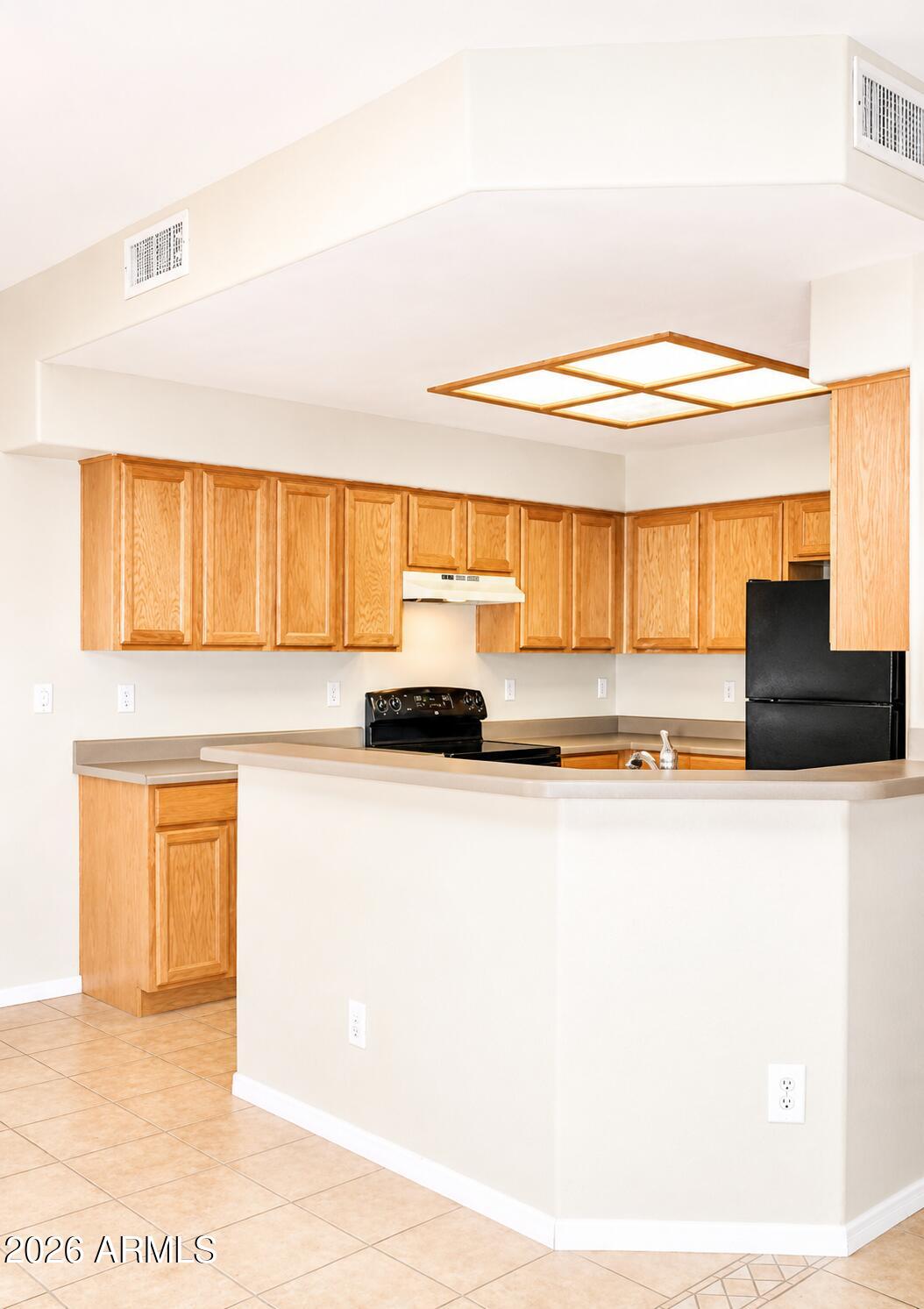 ARROWHEAD SUNRISE UNIT 2 - Residential Lease