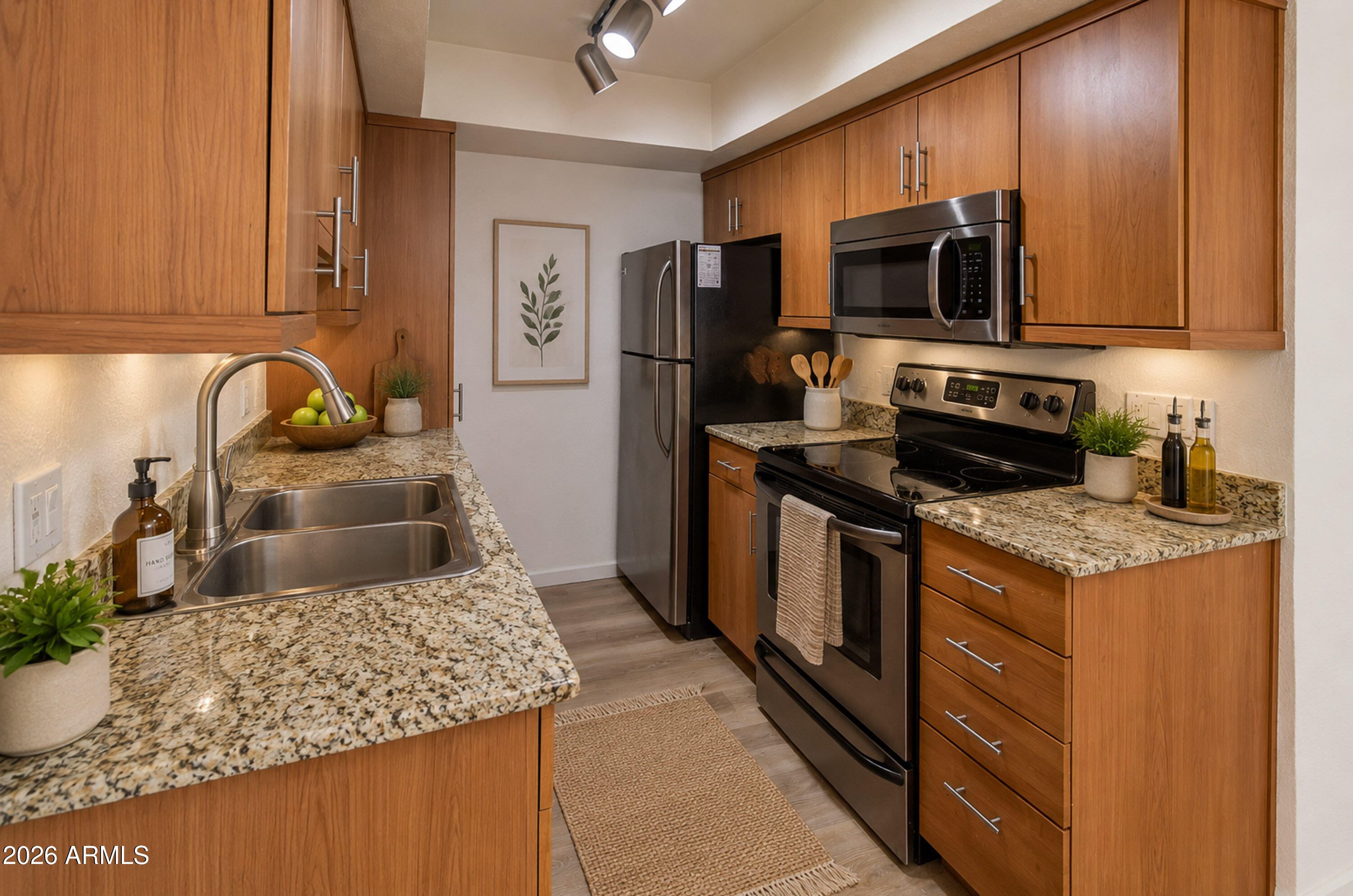 MCCORMICK PLACE SOUTH CONDOMINIUM - Residential