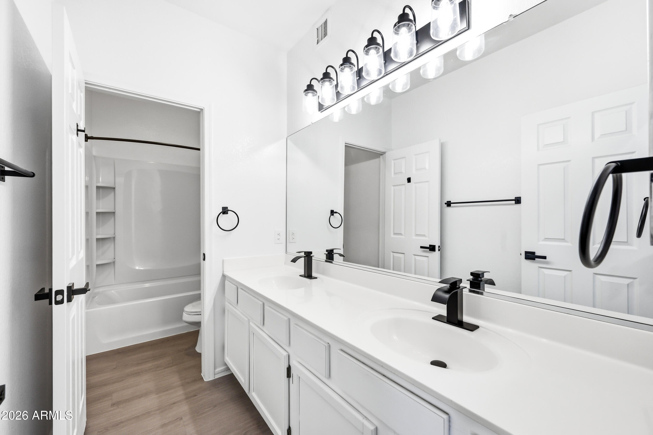 Park Village Unit 6 - Residential Lease