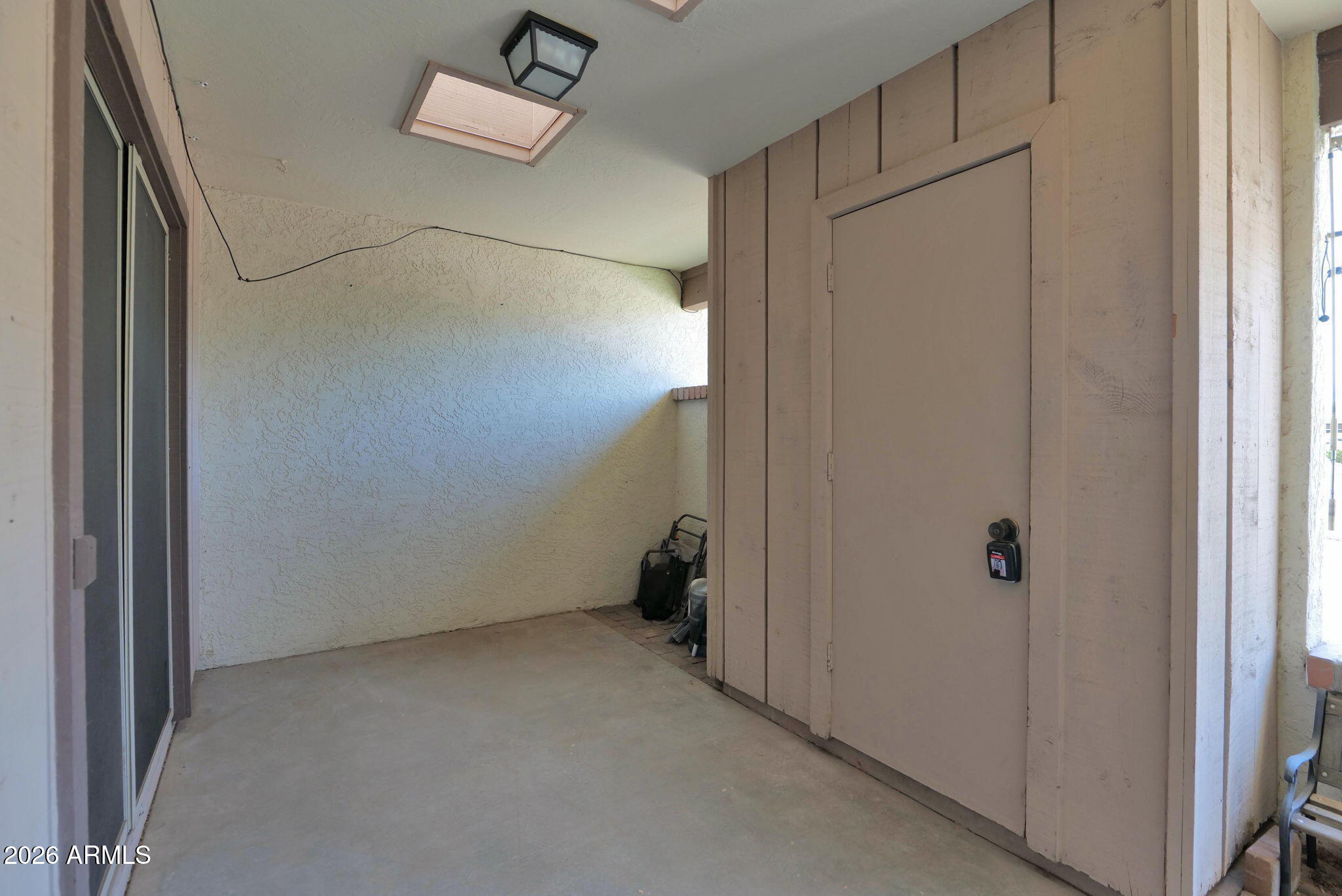 COUNTRY MEADOWS TOWNHOUSES - Residential