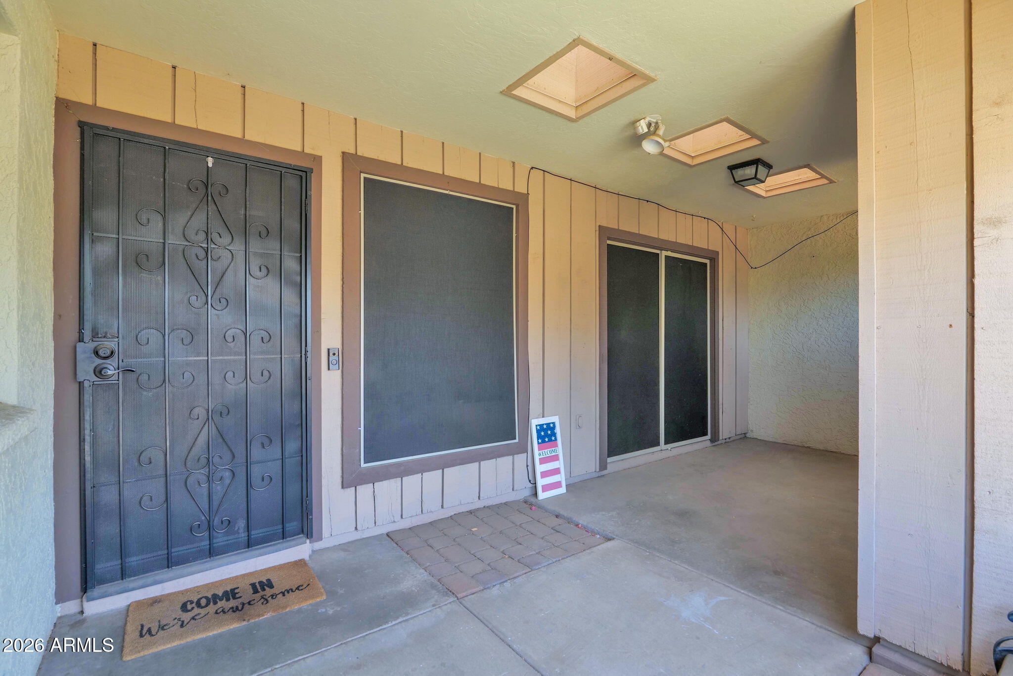 COUNTRY MEADOWS TOWNHOUSES - Residential