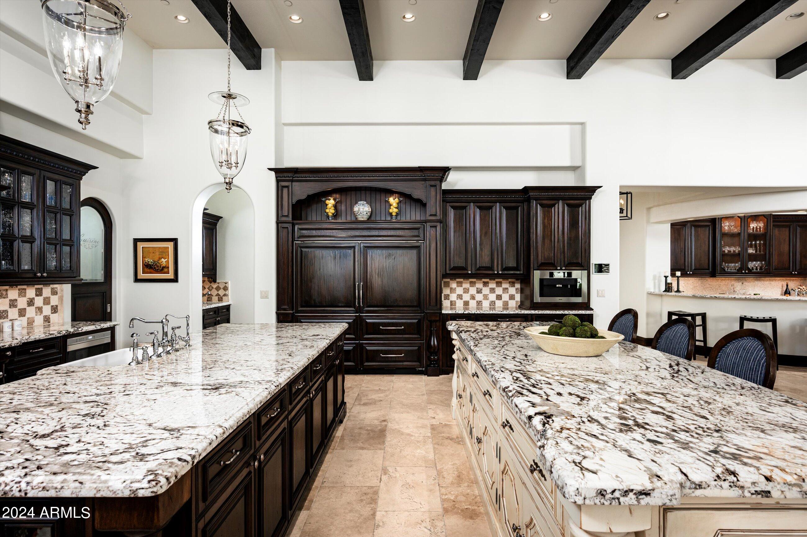 GROSSE POINTE HIGHLANDS - Residential