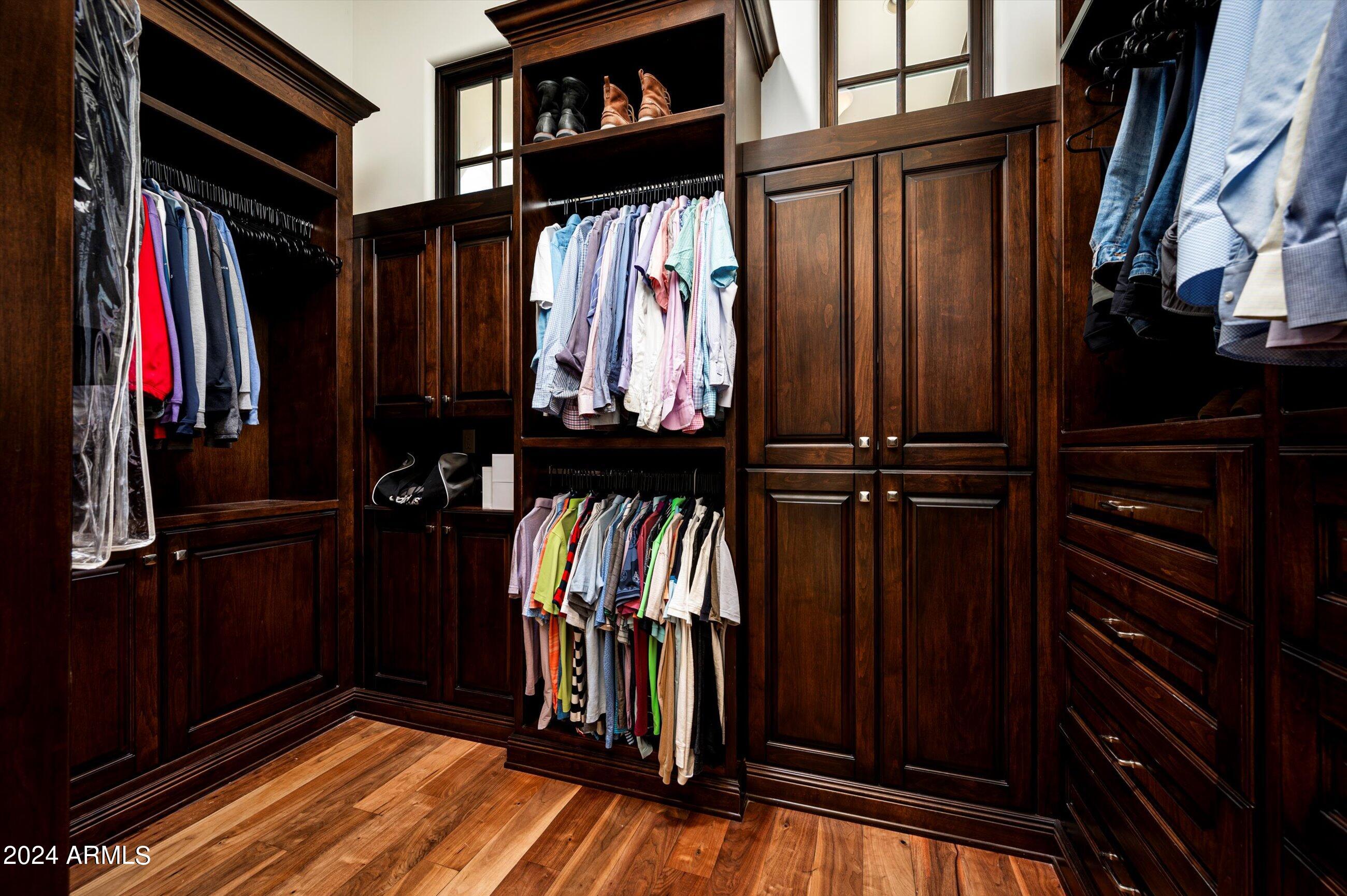 GROSSE POINTE HIGHLANDS - Residential