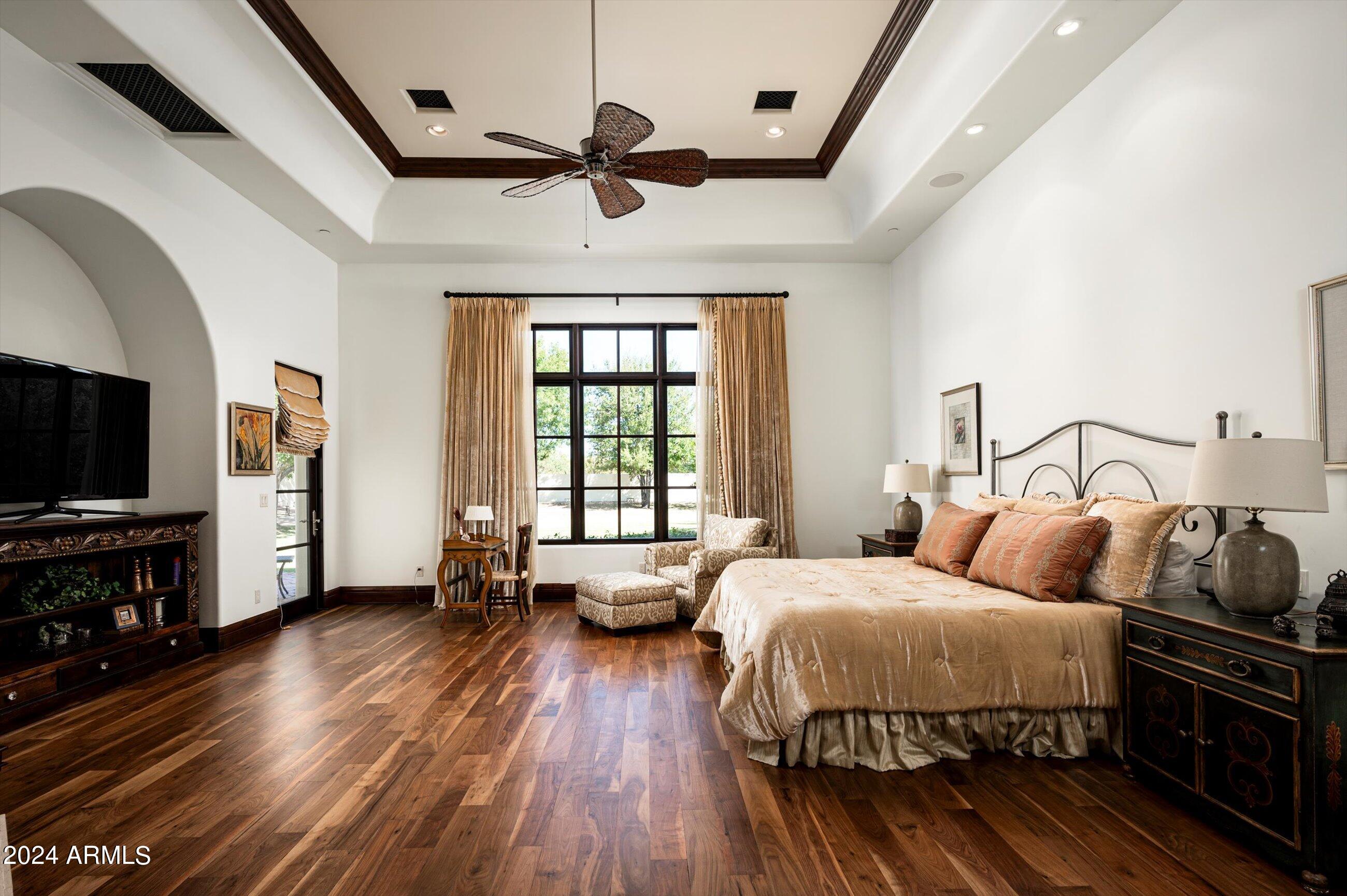GROSSE POINTE HIGHLANDS - Residential
