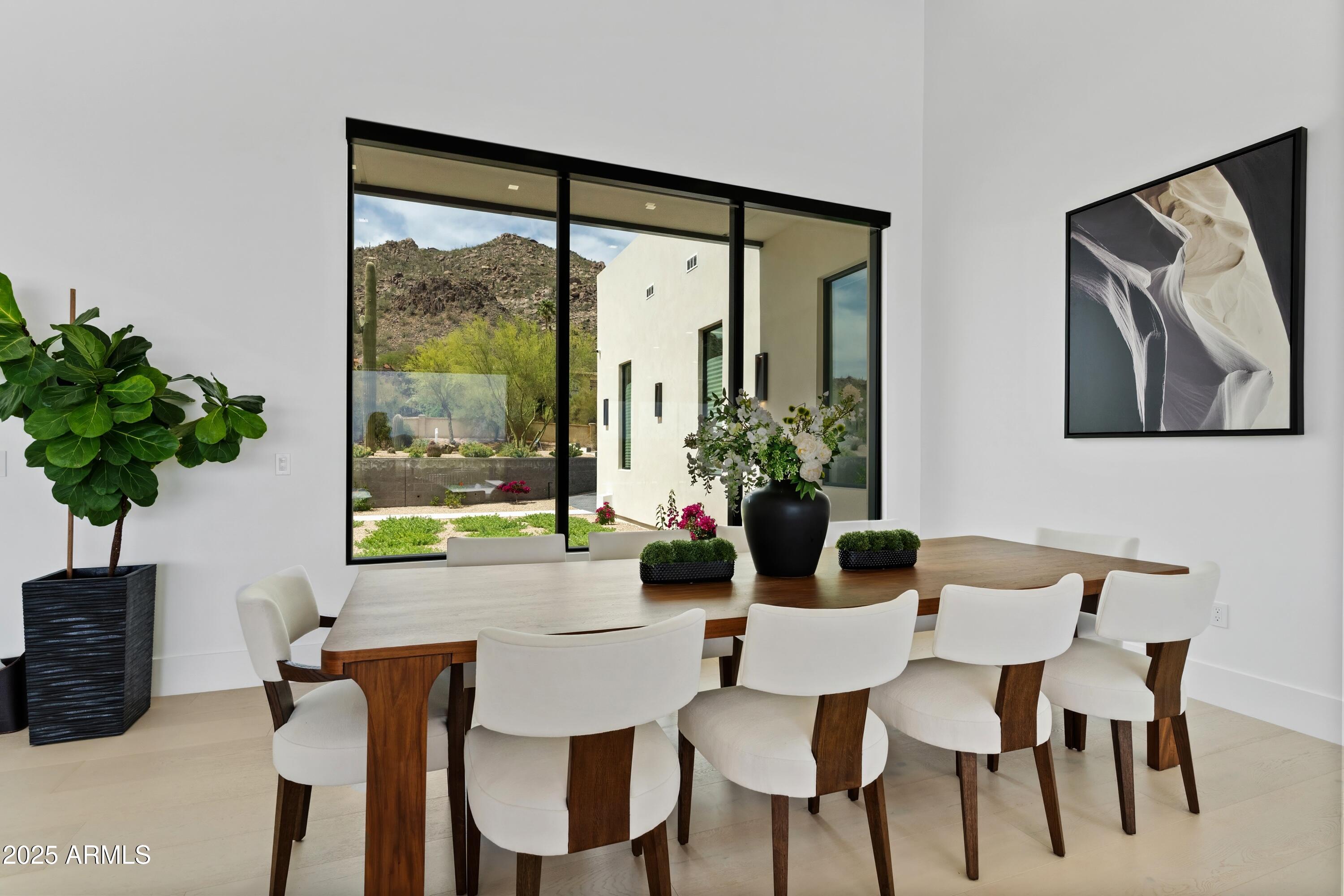 CAREFREE - Residential