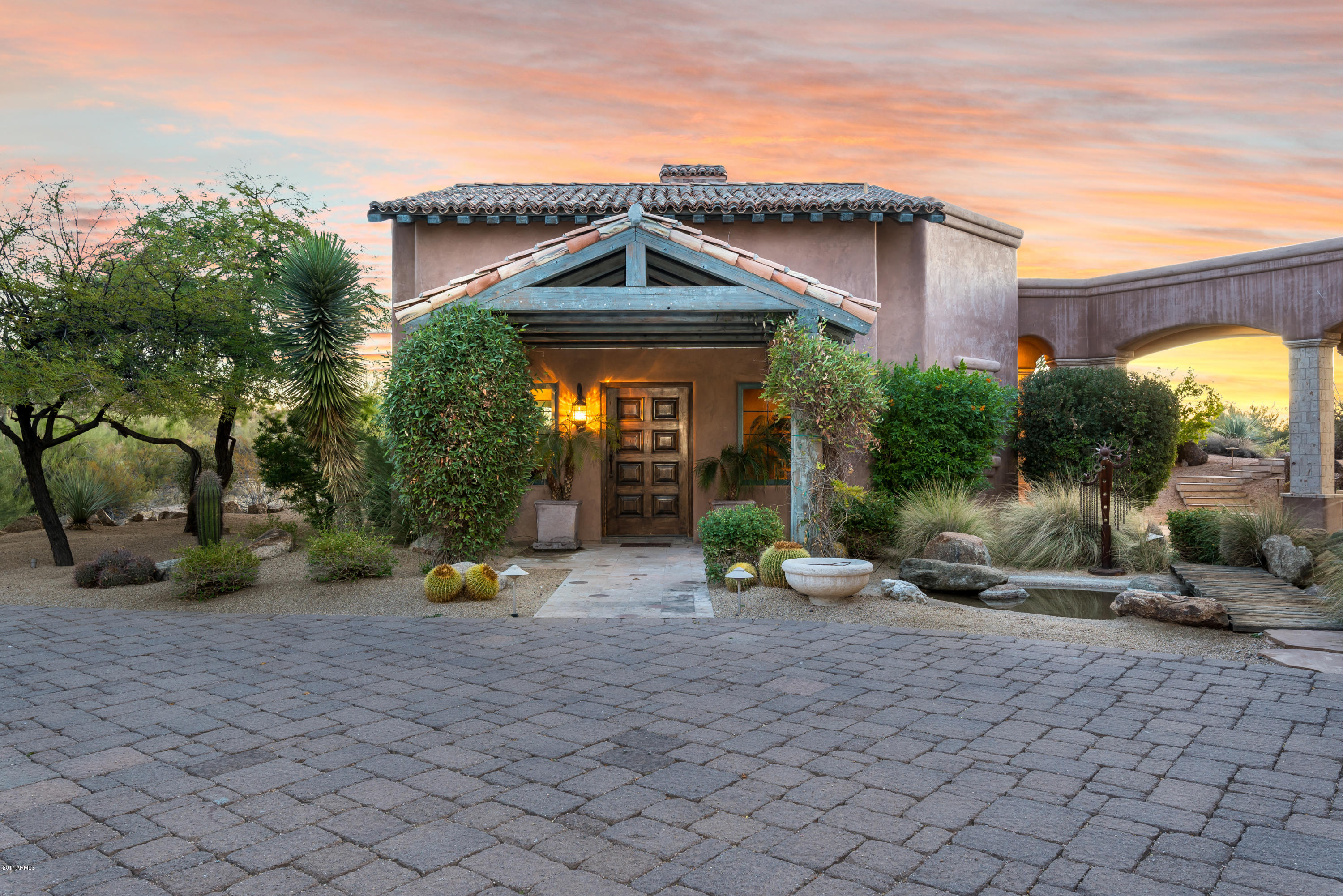 Goldie Brown Pinnacle Peak - Residential