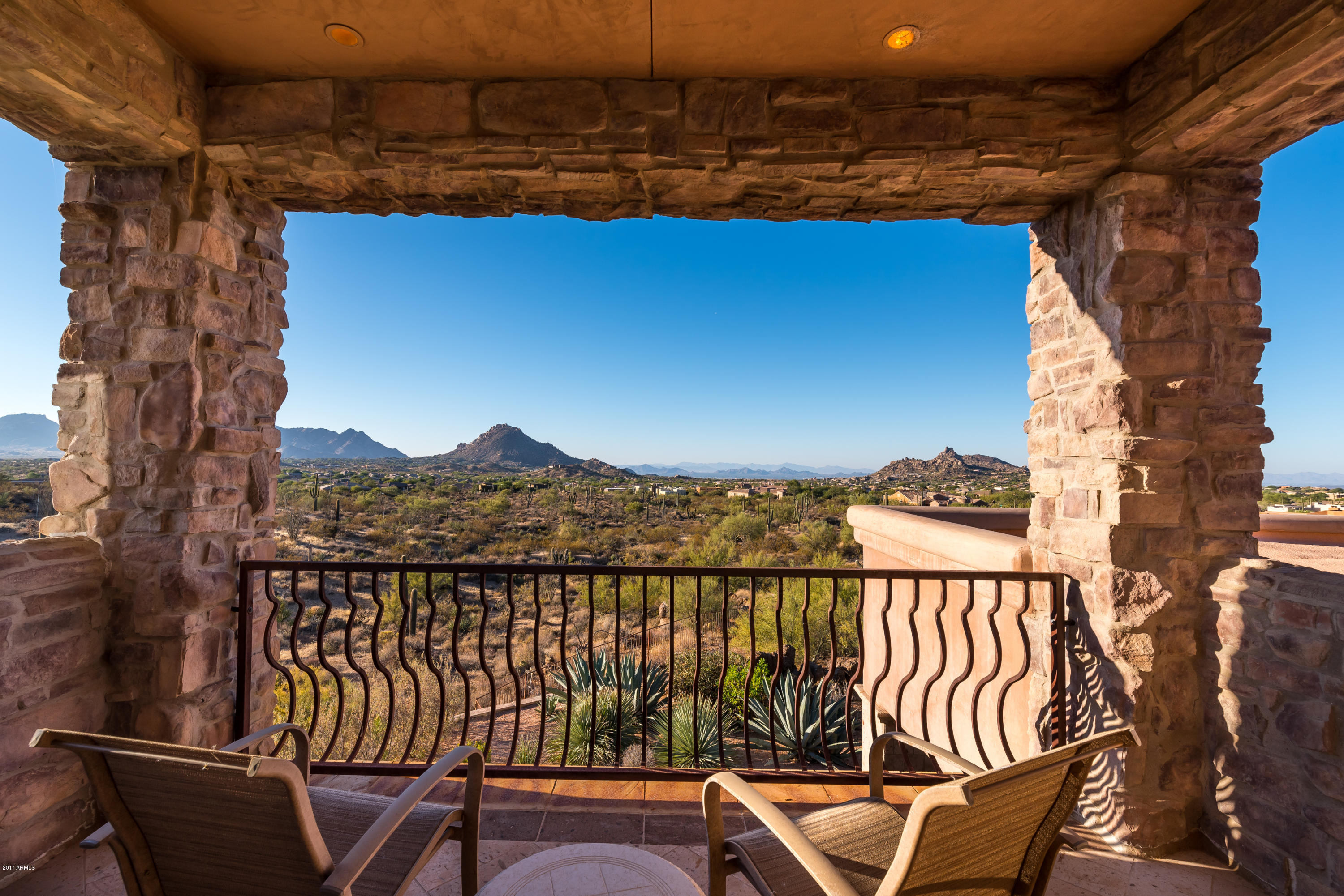 Goldie Brown Pinnacle Peak - Residential