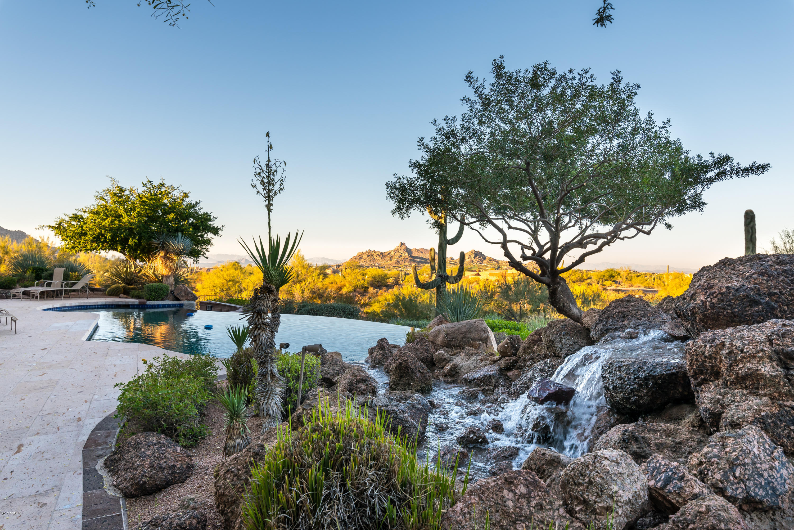Goldie Brown Pinnacle Peak - Residential