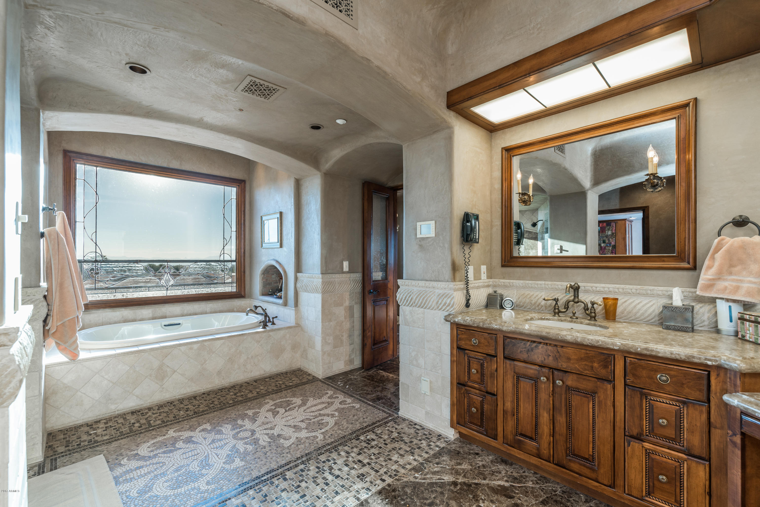 Goldie Brown Pinnacle Peak - Residential