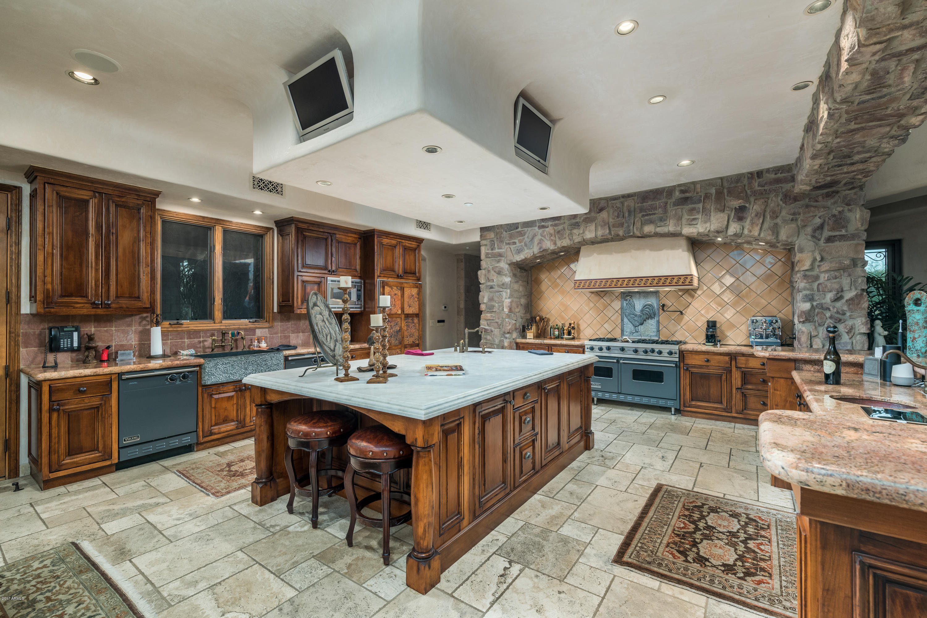 Goldie Brown Pinnacle Peak - Residential