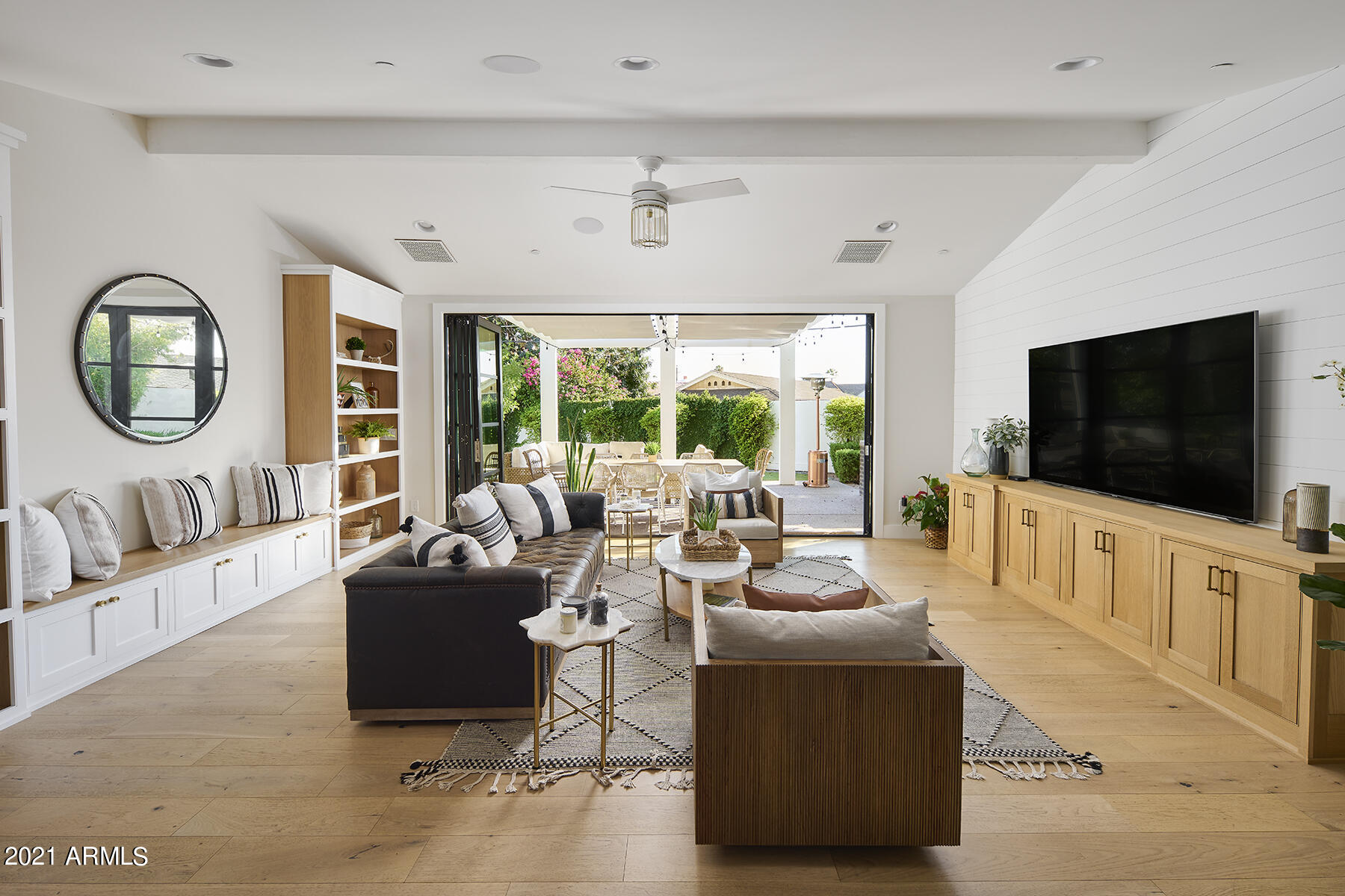 LAFAYETTE VILLA 4 - Residential