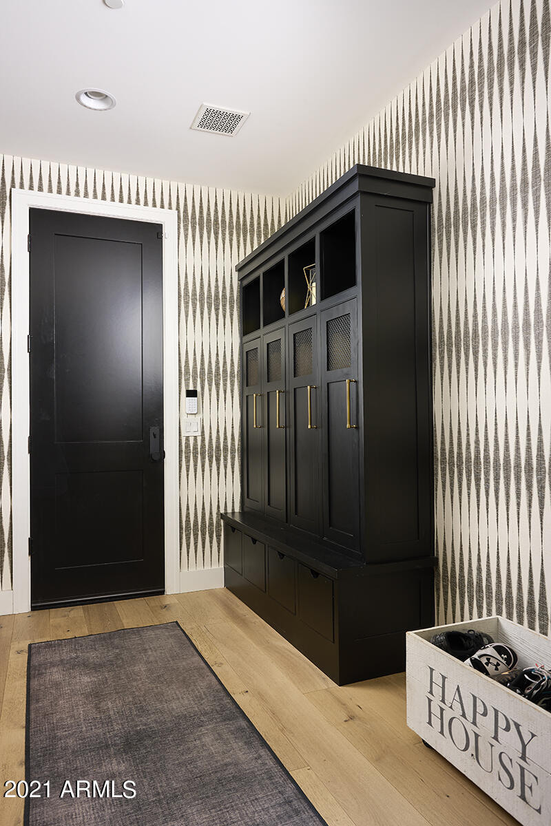LAFAYETTE VILLA 4 - Residential