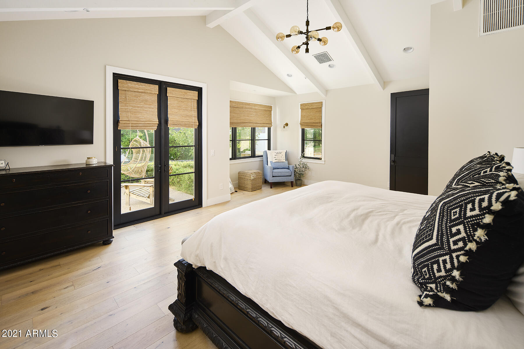 LAFAYETTE VILLA 4 - Residential