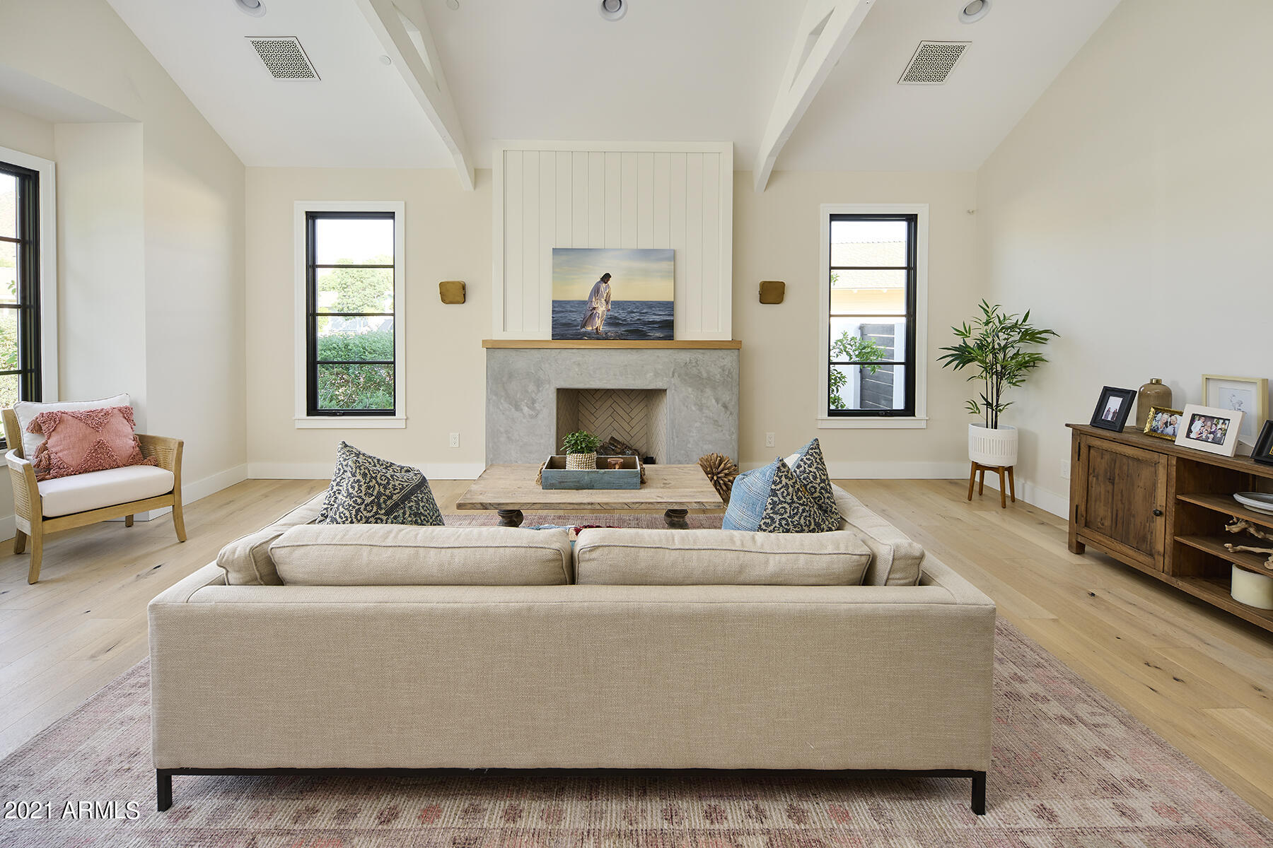 LAFAYETTE VILLA 4 - Residential