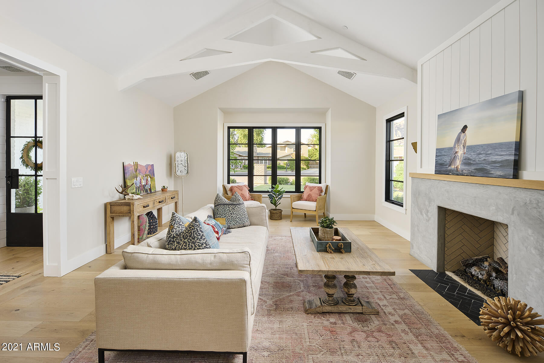 LAFAYETTE VILLA 4 - Residential