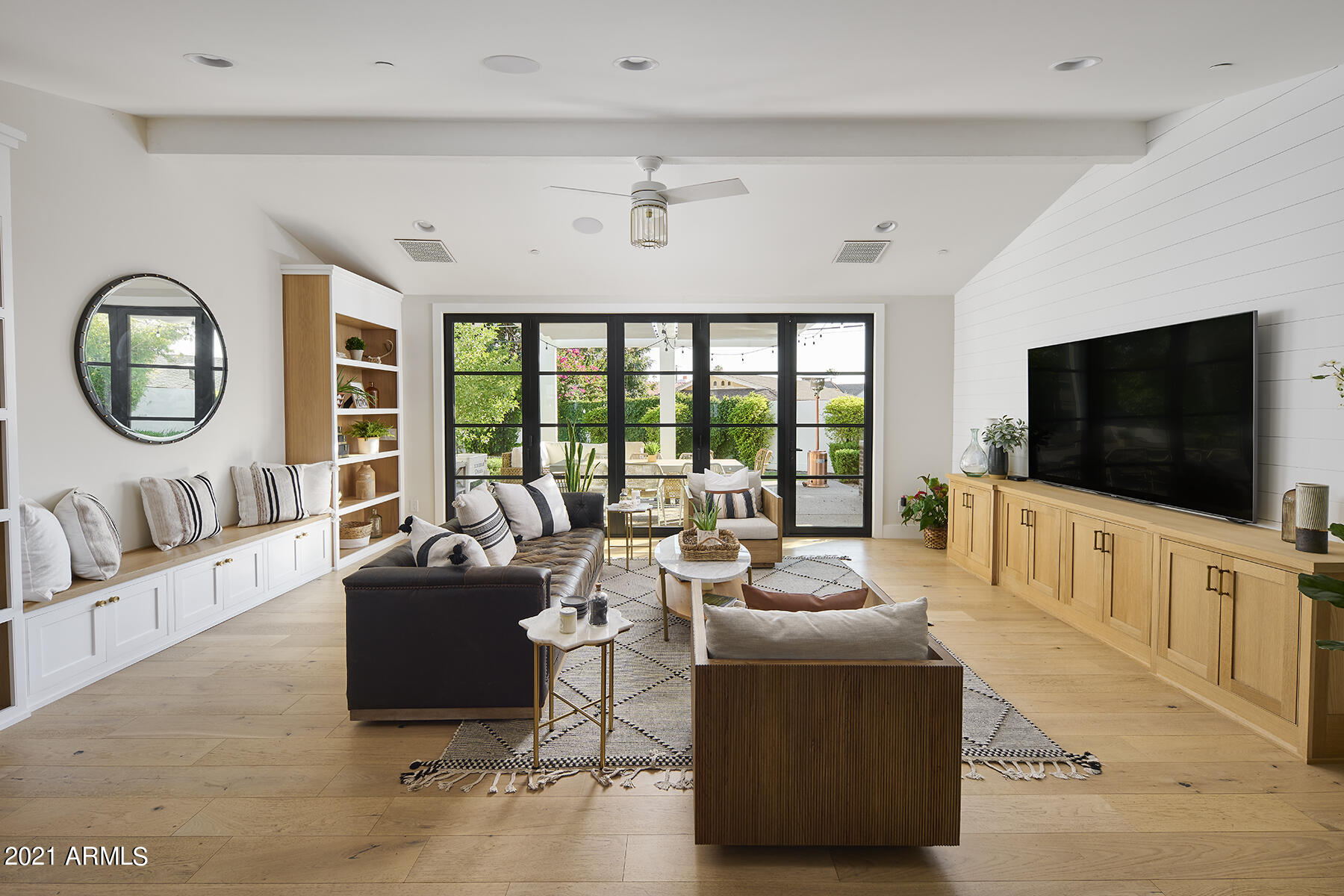 LAFAYETTE VILLA 4 - Residential