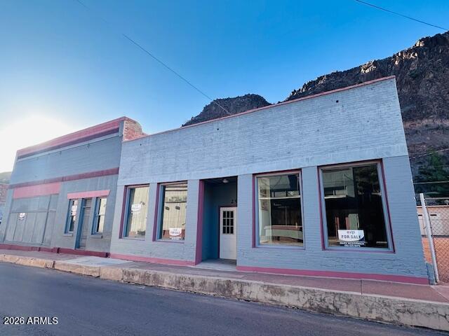 SAN FRANCISCO TOWNSITE - Commercial Sale
